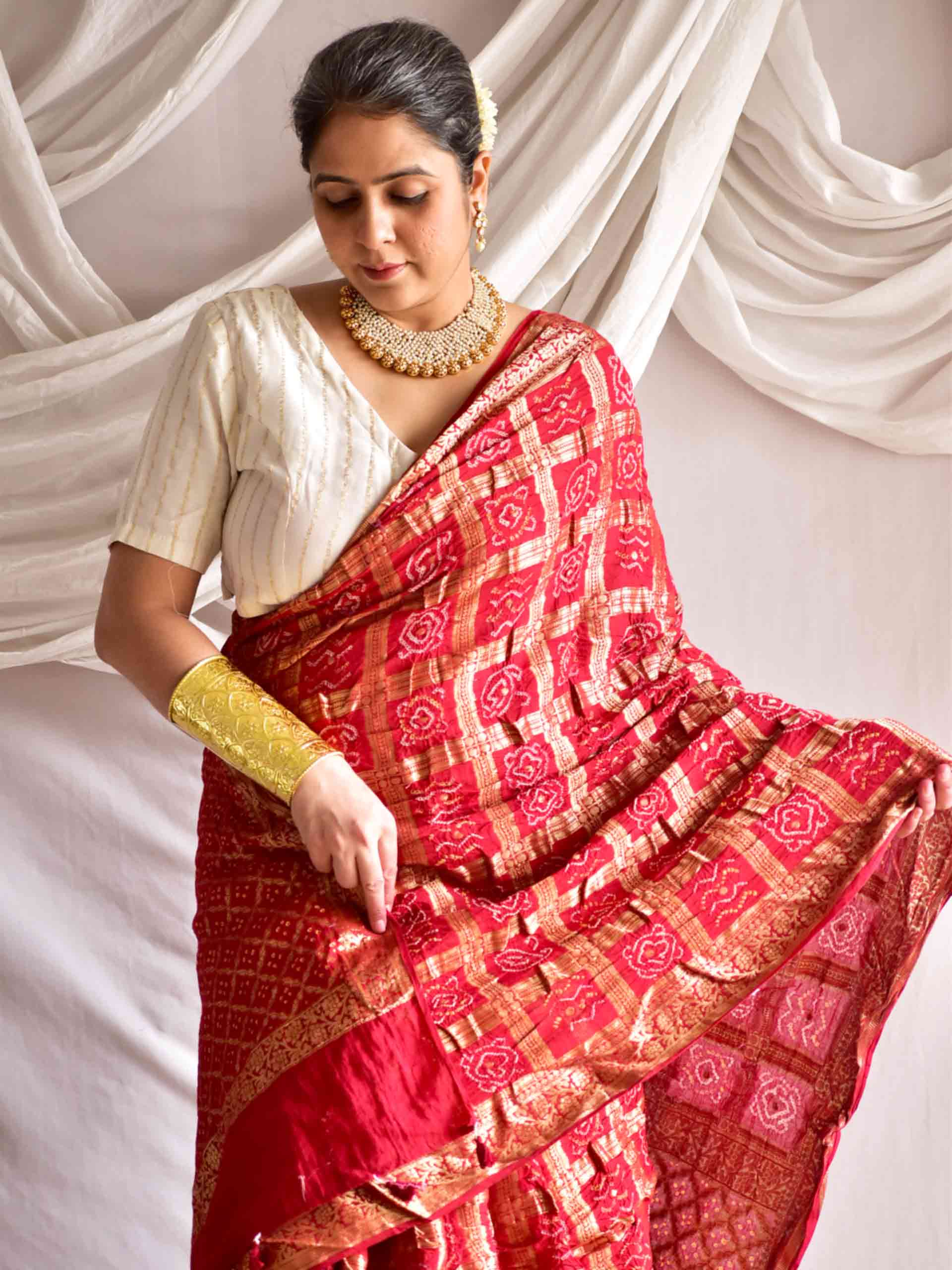 Maanik Bandhej Saree