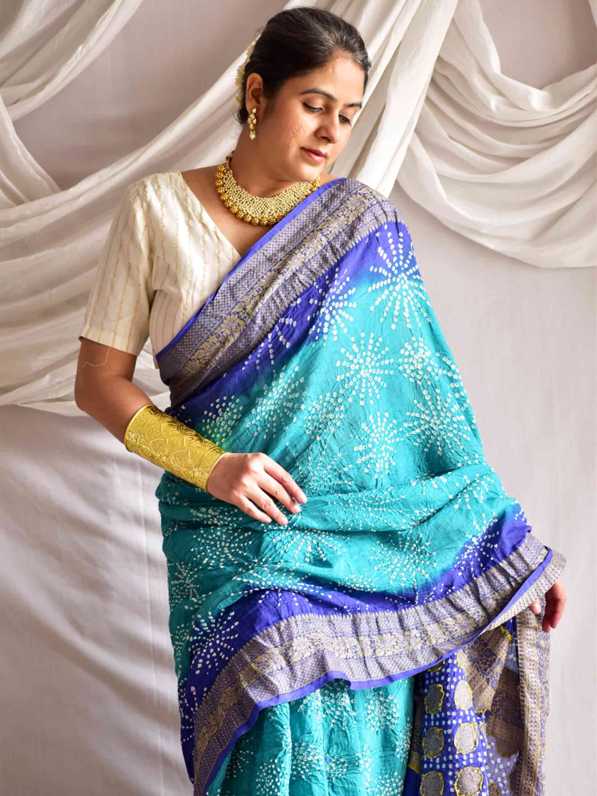 Firoza Bandhej Saree
