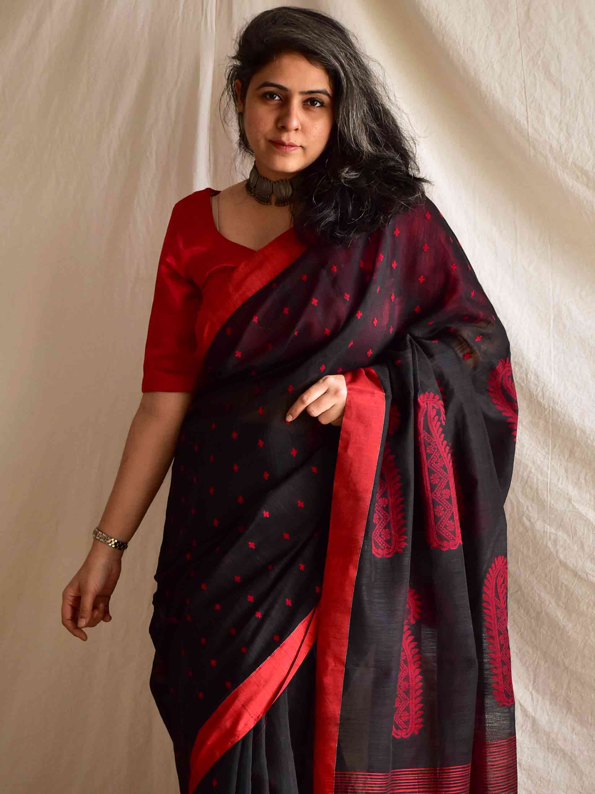 Kaali - Jamdani Saree