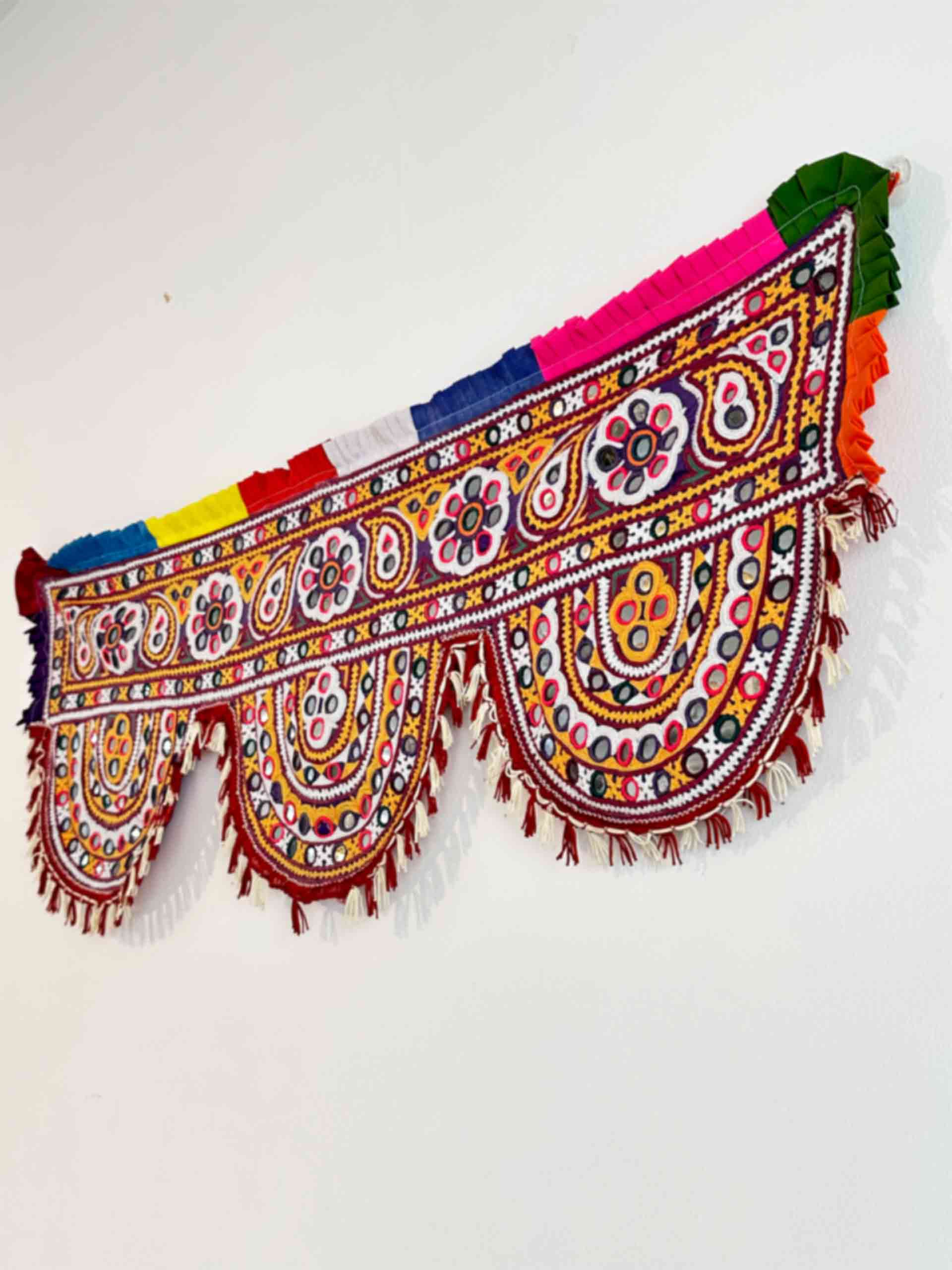 Ambi - Hand embroidered vintage toran