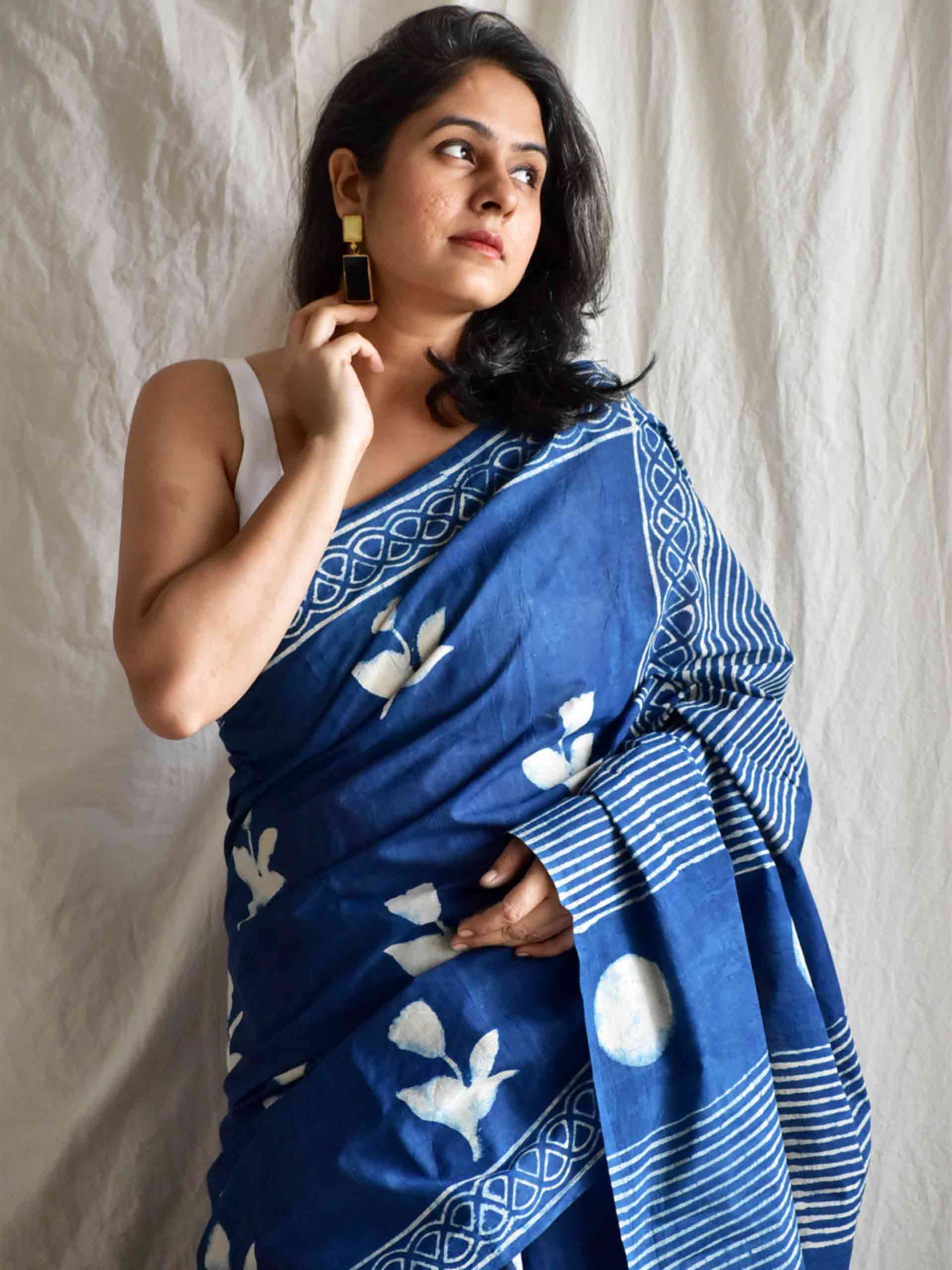 Daffodil - Dabu cotton saree