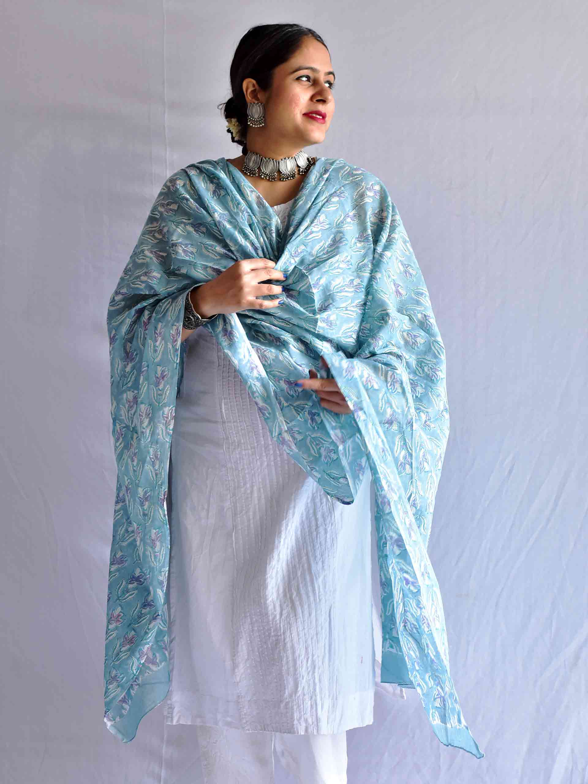 rehnuma- Dabu Mul cotton dupatta