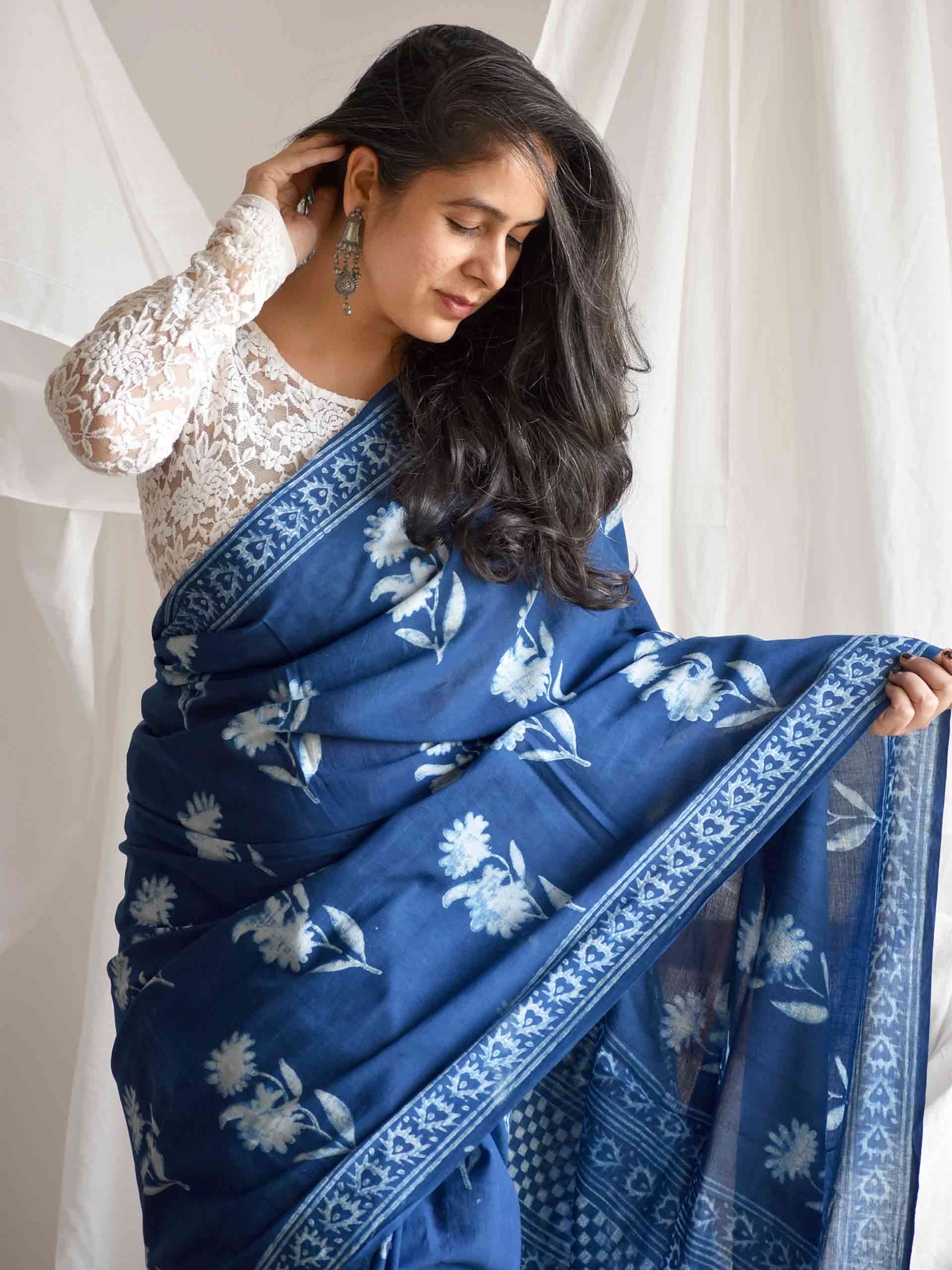 Genda Indigo Mul Cotton Saree