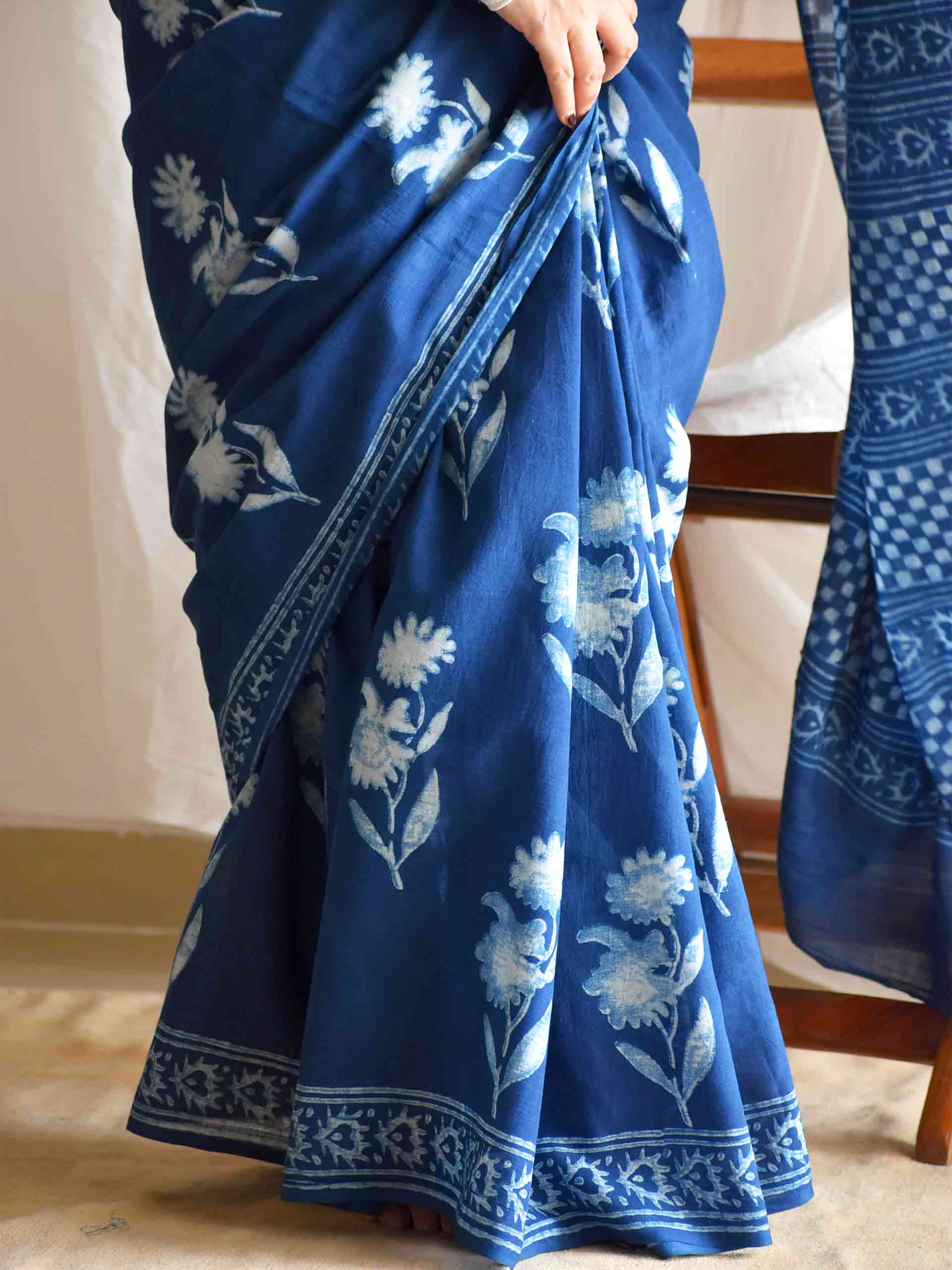 Genda Indigo Mul Cotton Saree