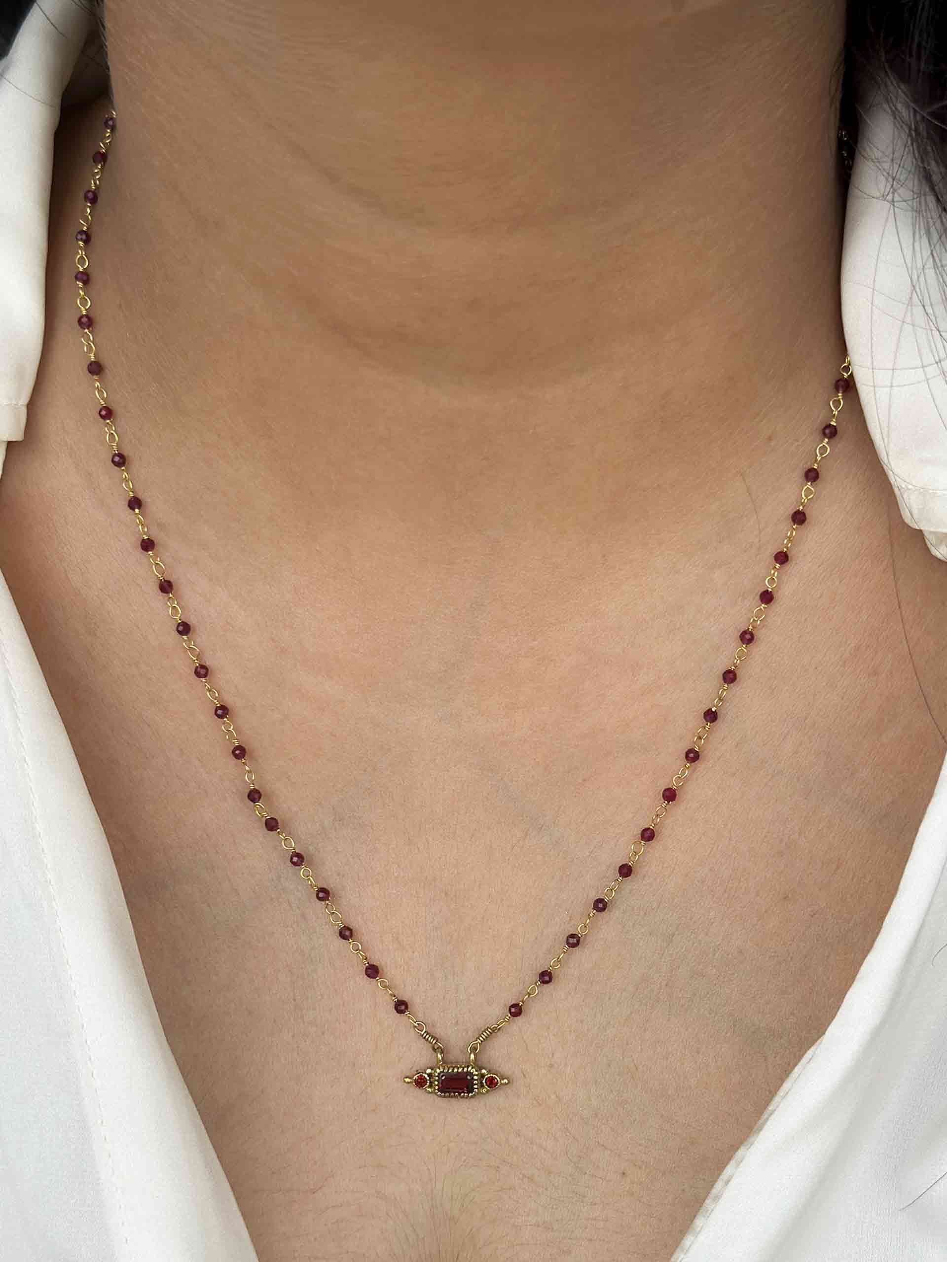 garnet - Pendant