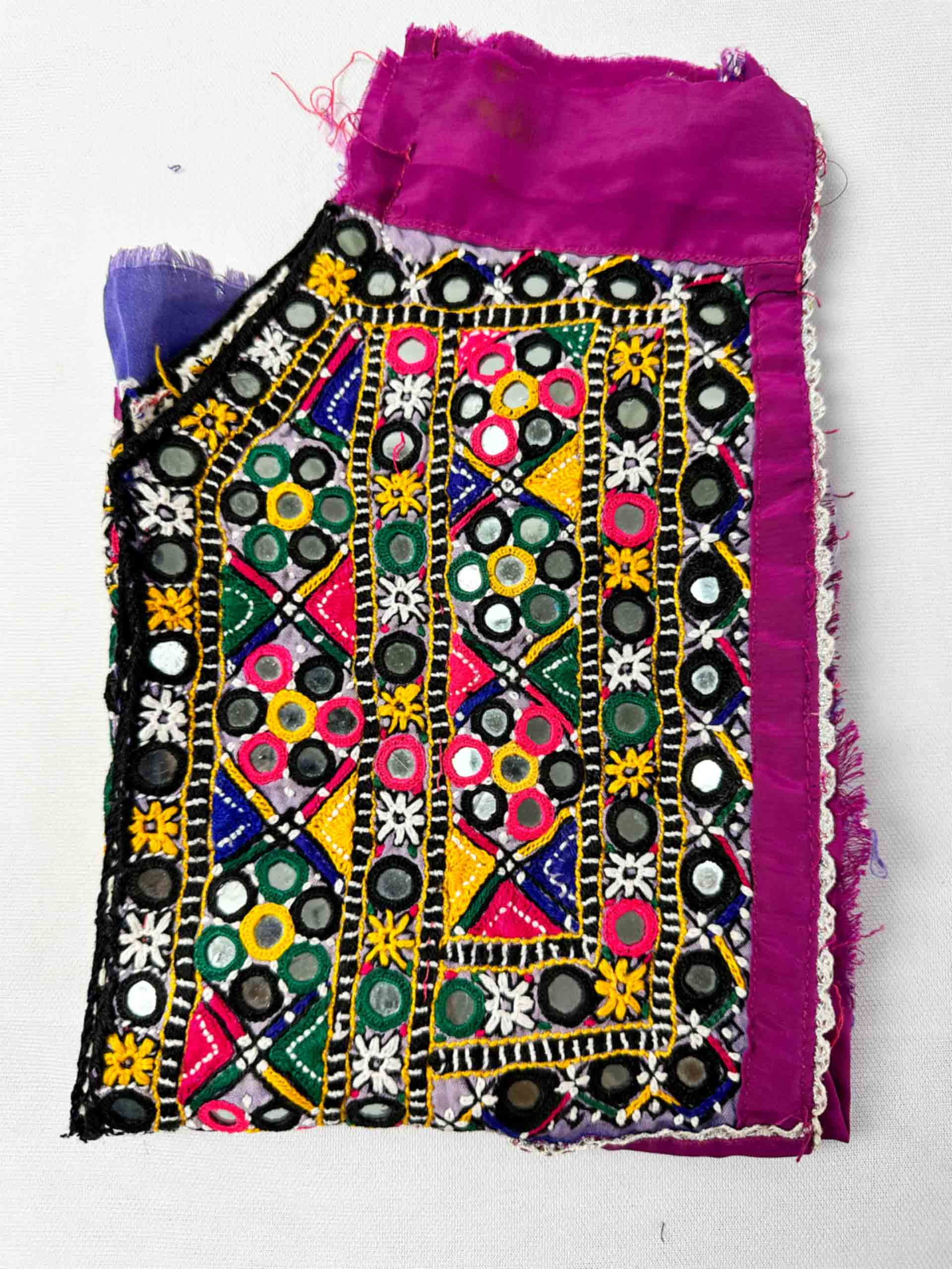 034 Vintage Mirror work Front Dress Patch 15*11