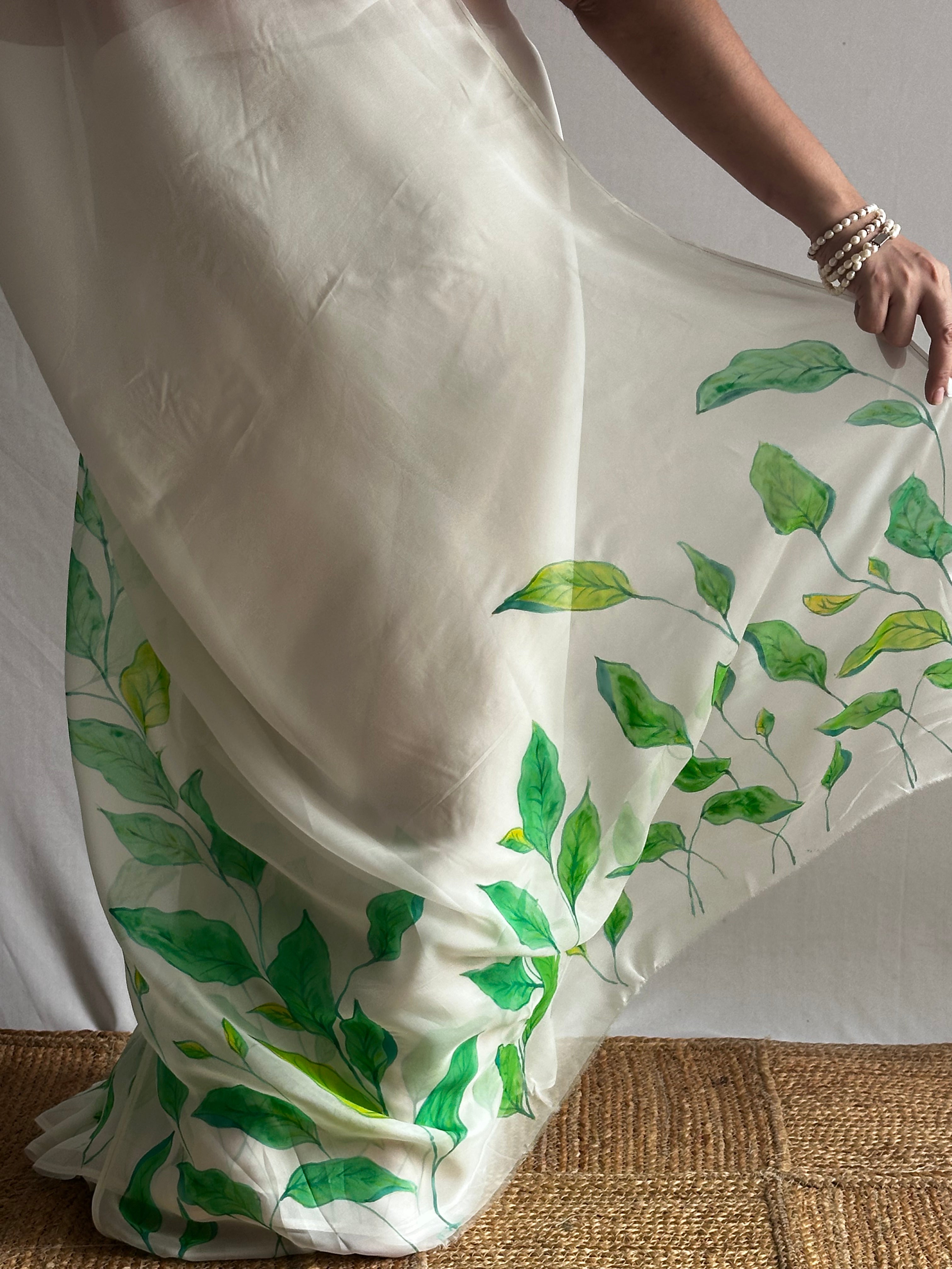 Pallavi - Hand print Organza Silk saree