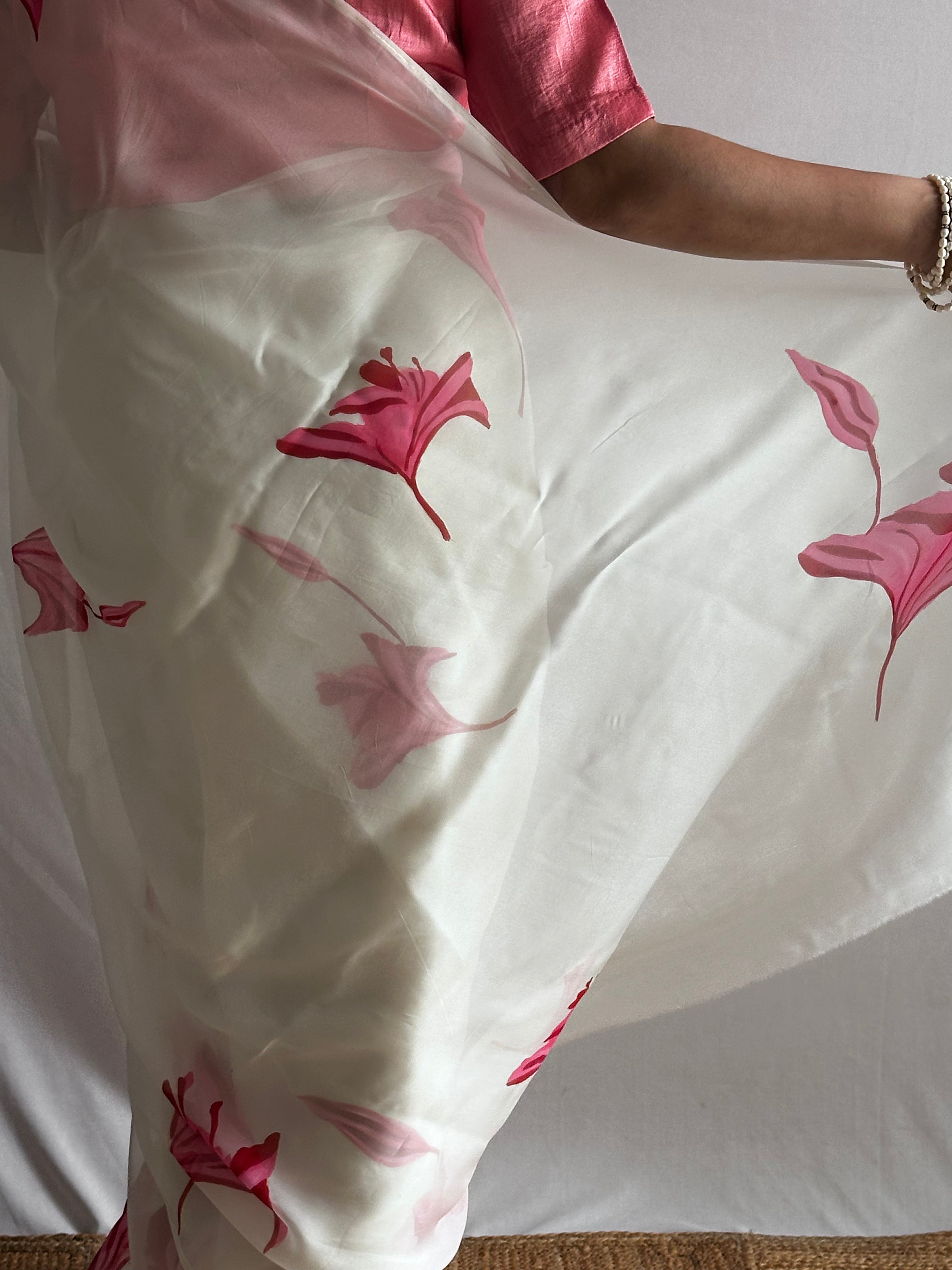 Gulnaar - Hand print Organza Silk saree