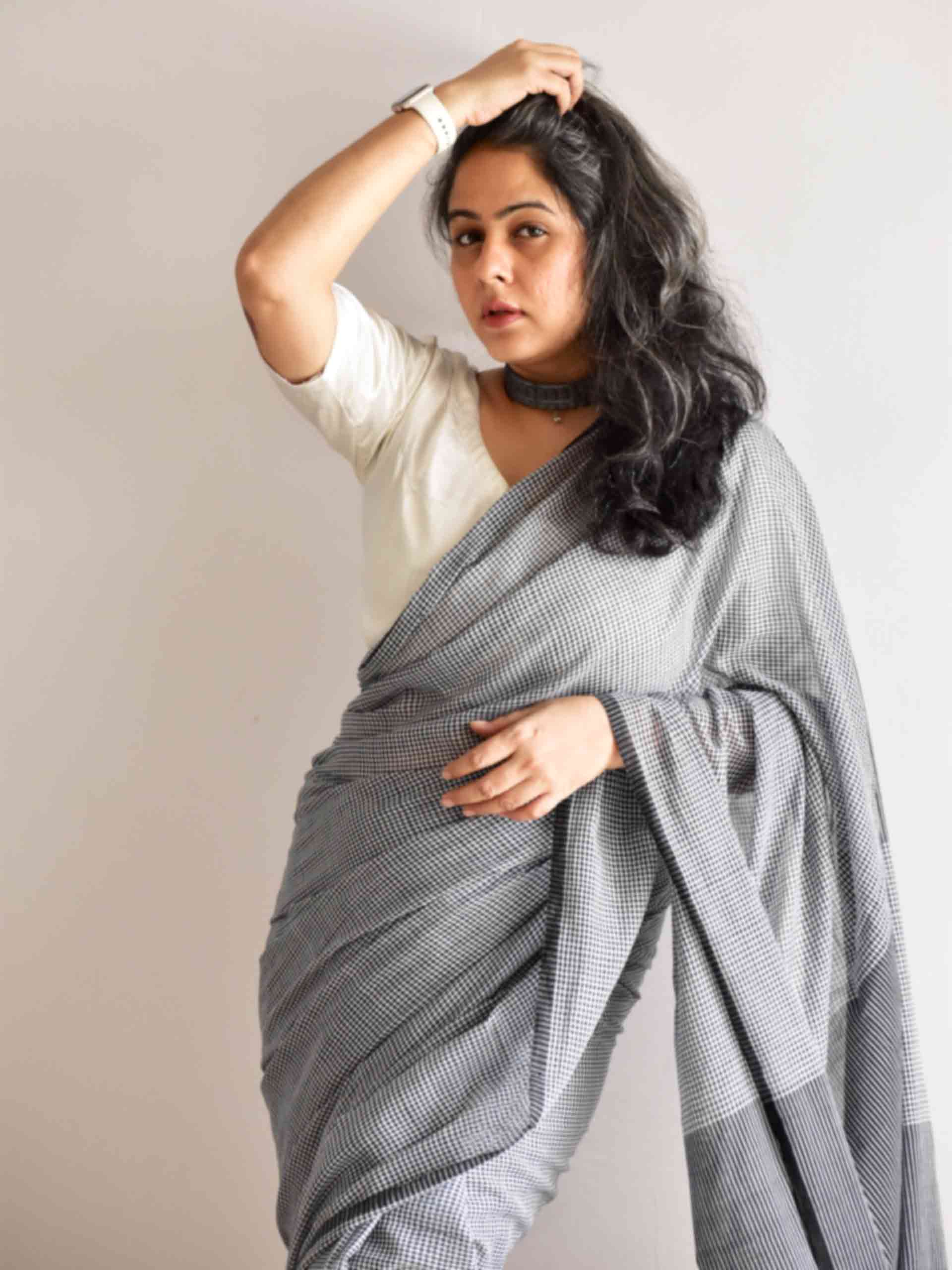 Akash - checkered Mul cotton saree