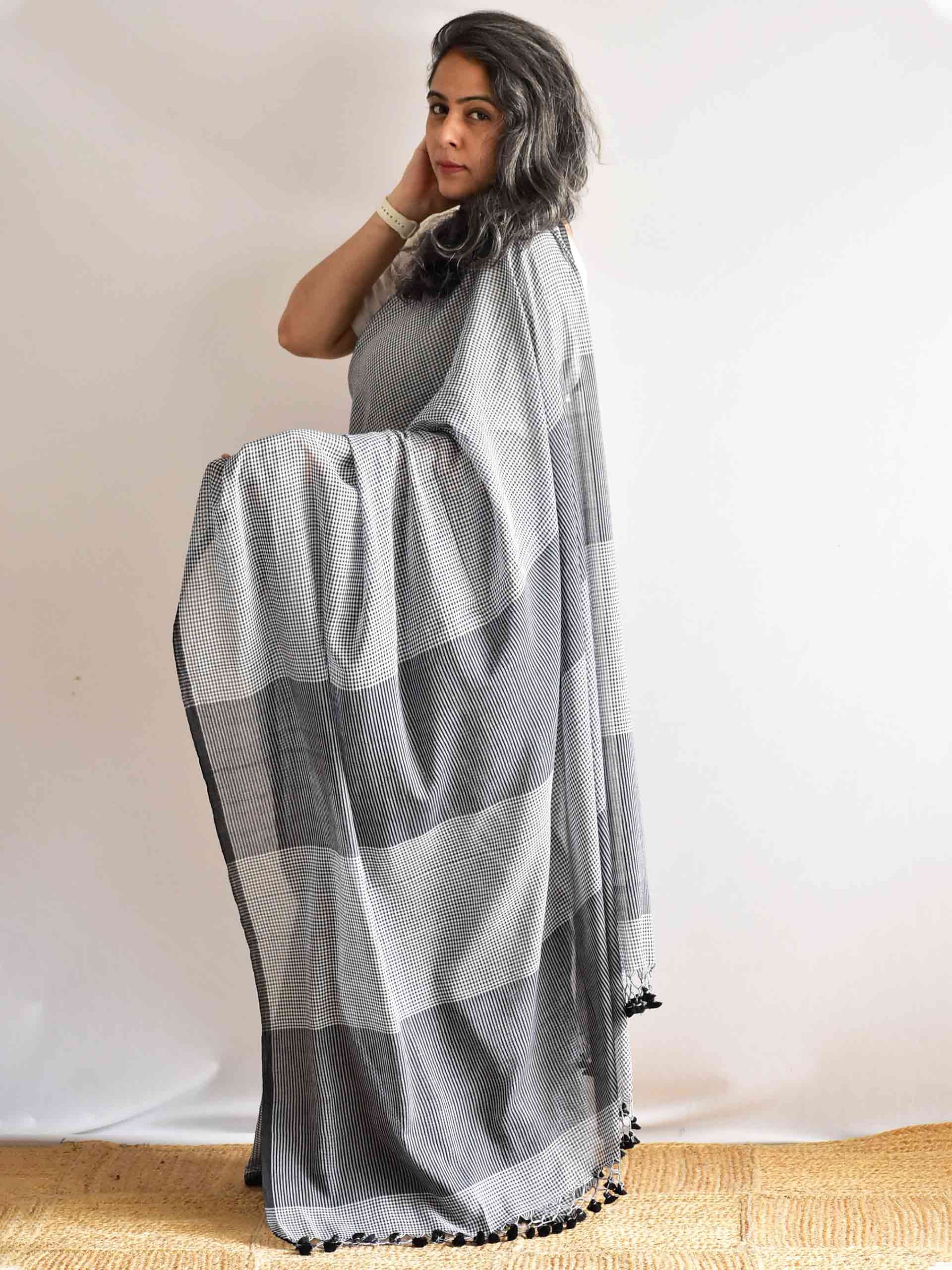 Akash - checkered Mul cotton saree