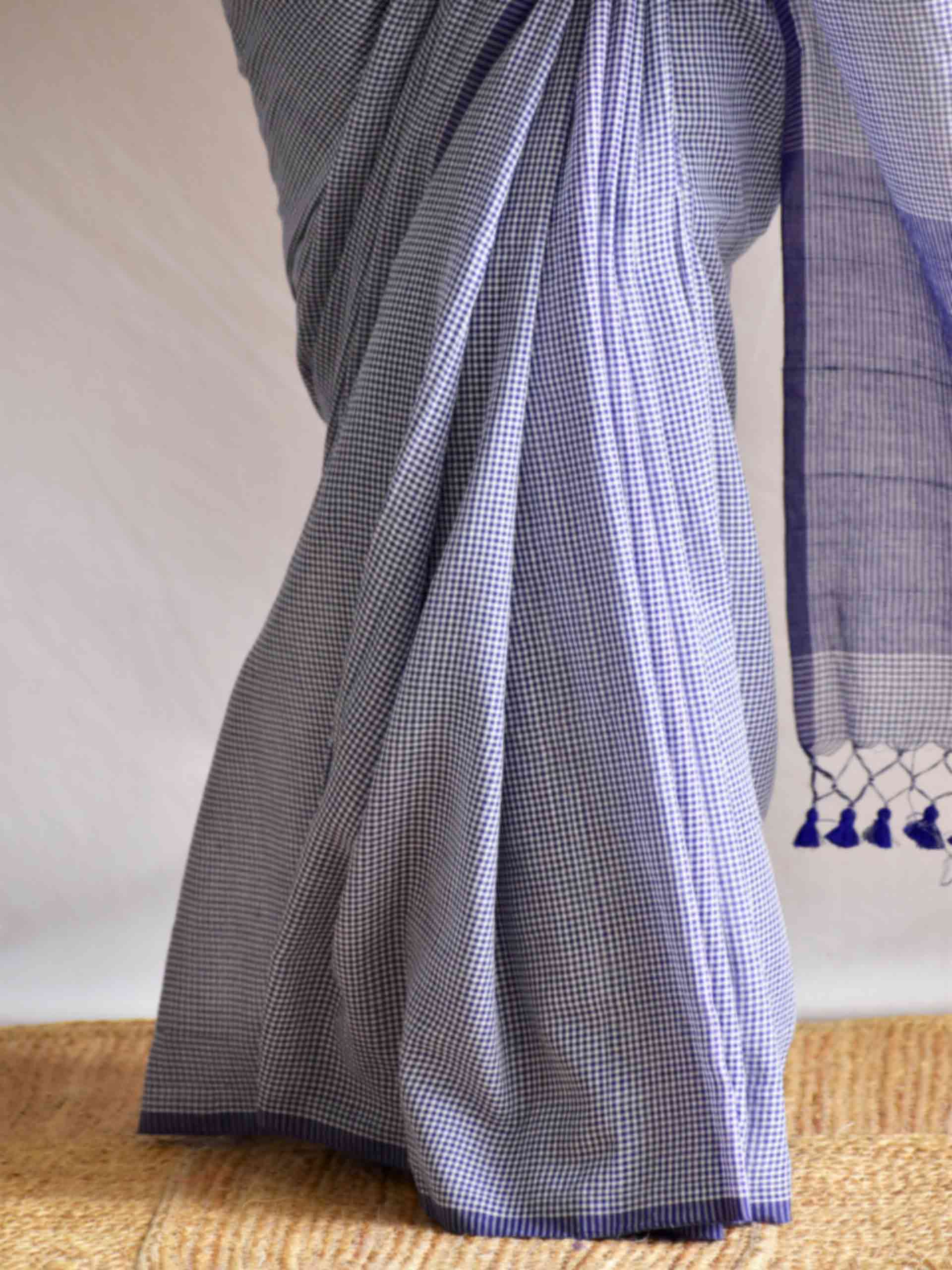 Amber - checkered Mul cotton saree