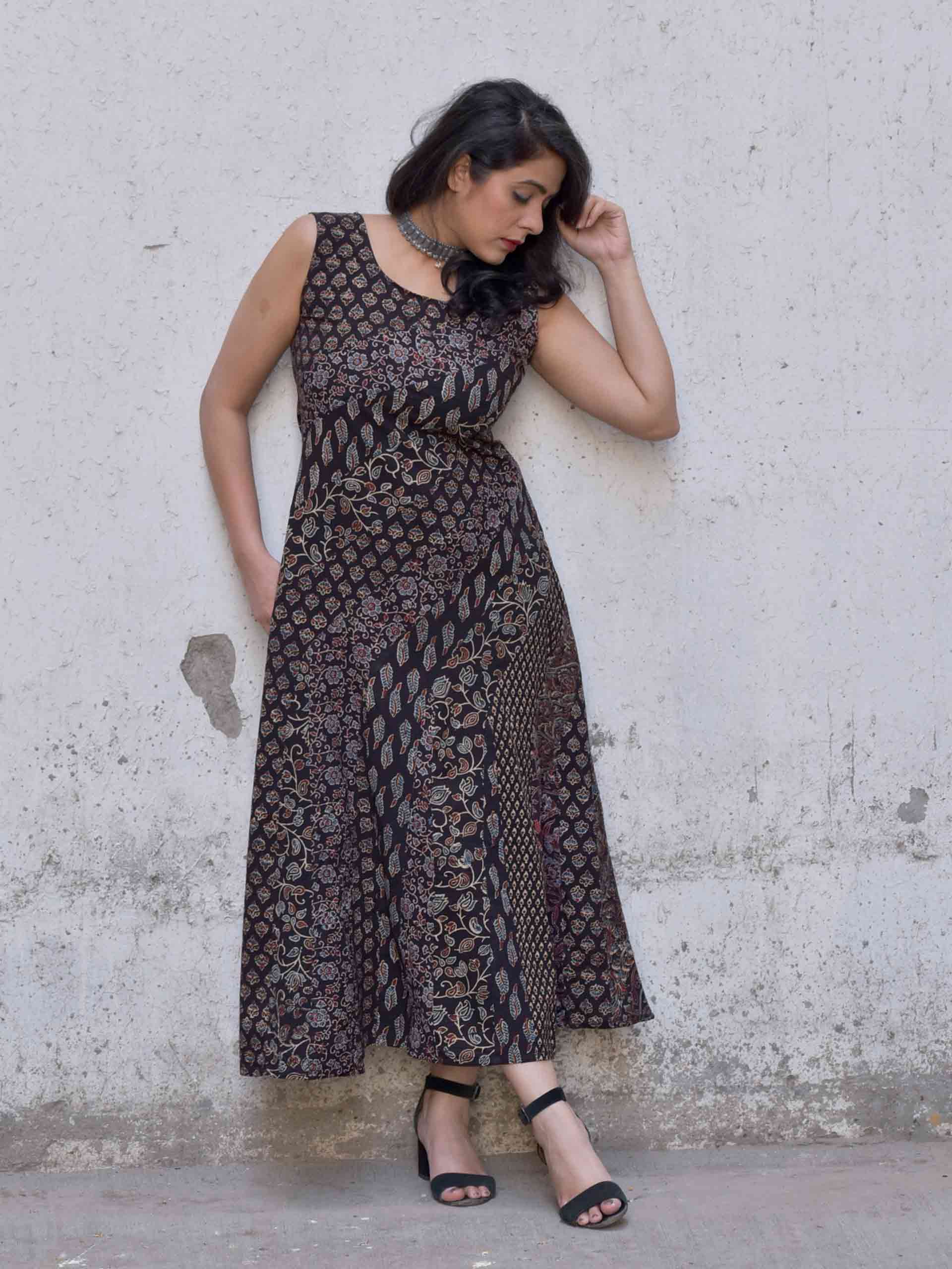 Saori - Ajrakh dress with sleeves