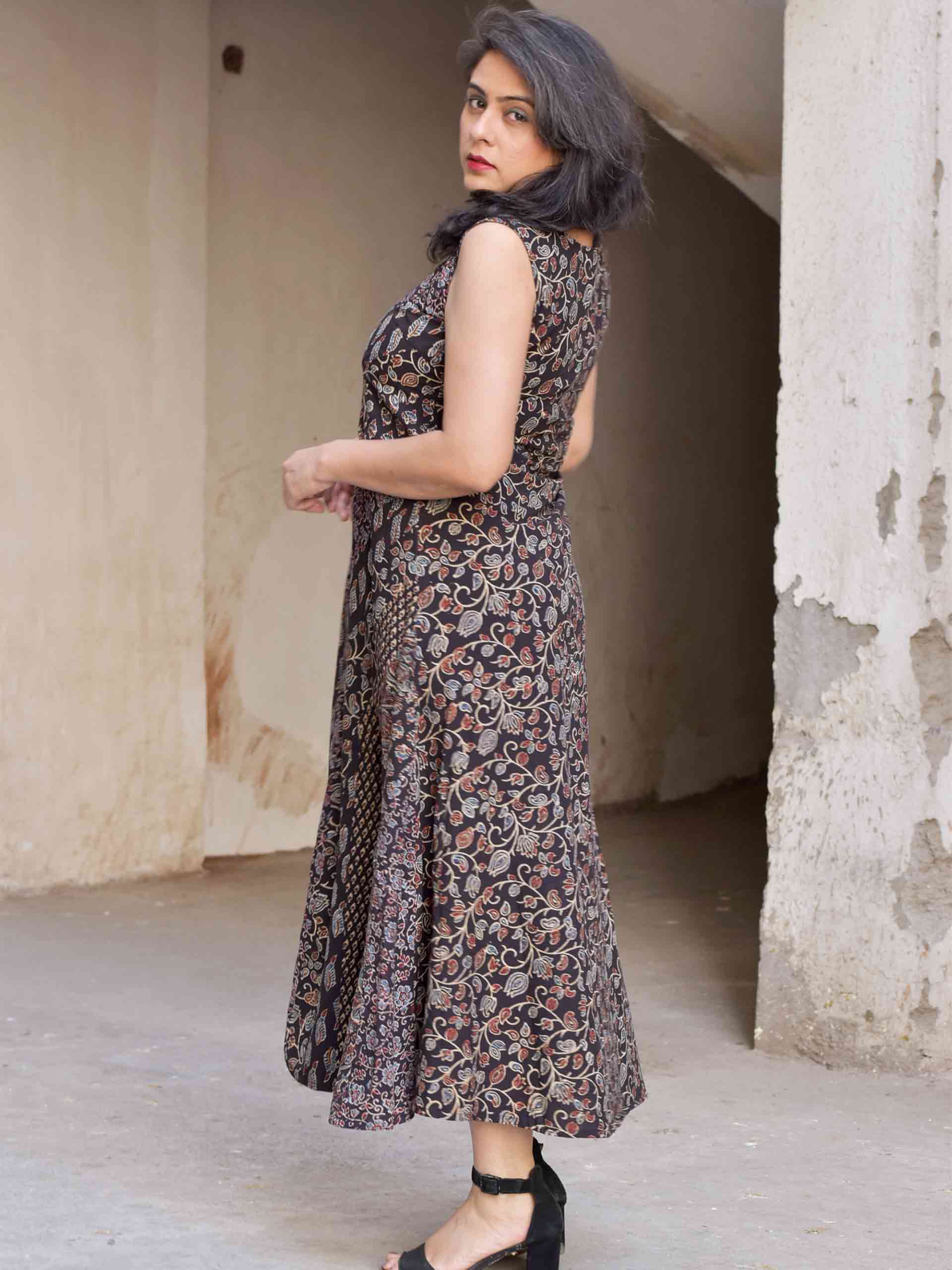 Saori - Ajrakh dress with sleeves