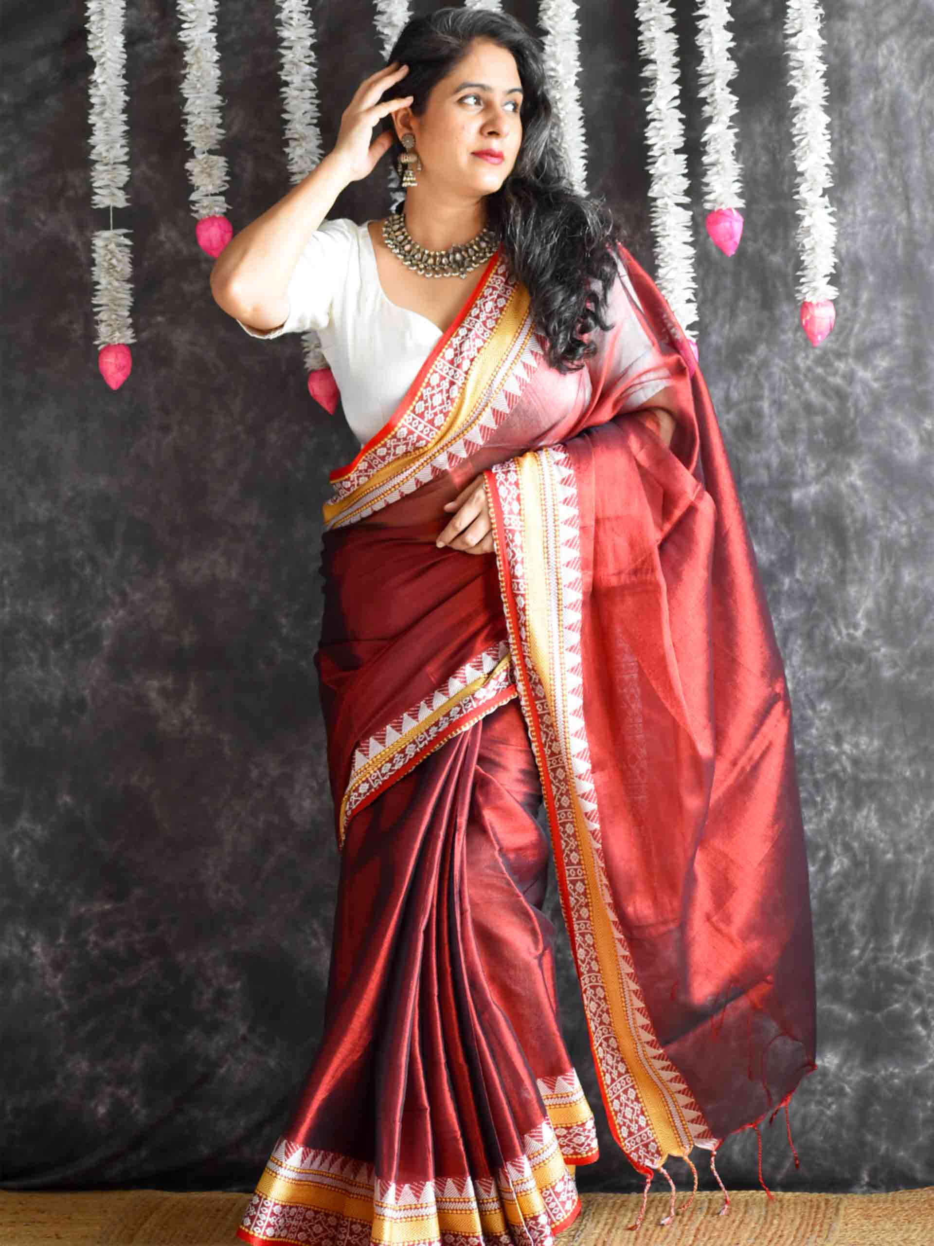 Radiant star - Jacquard Tissue Saree