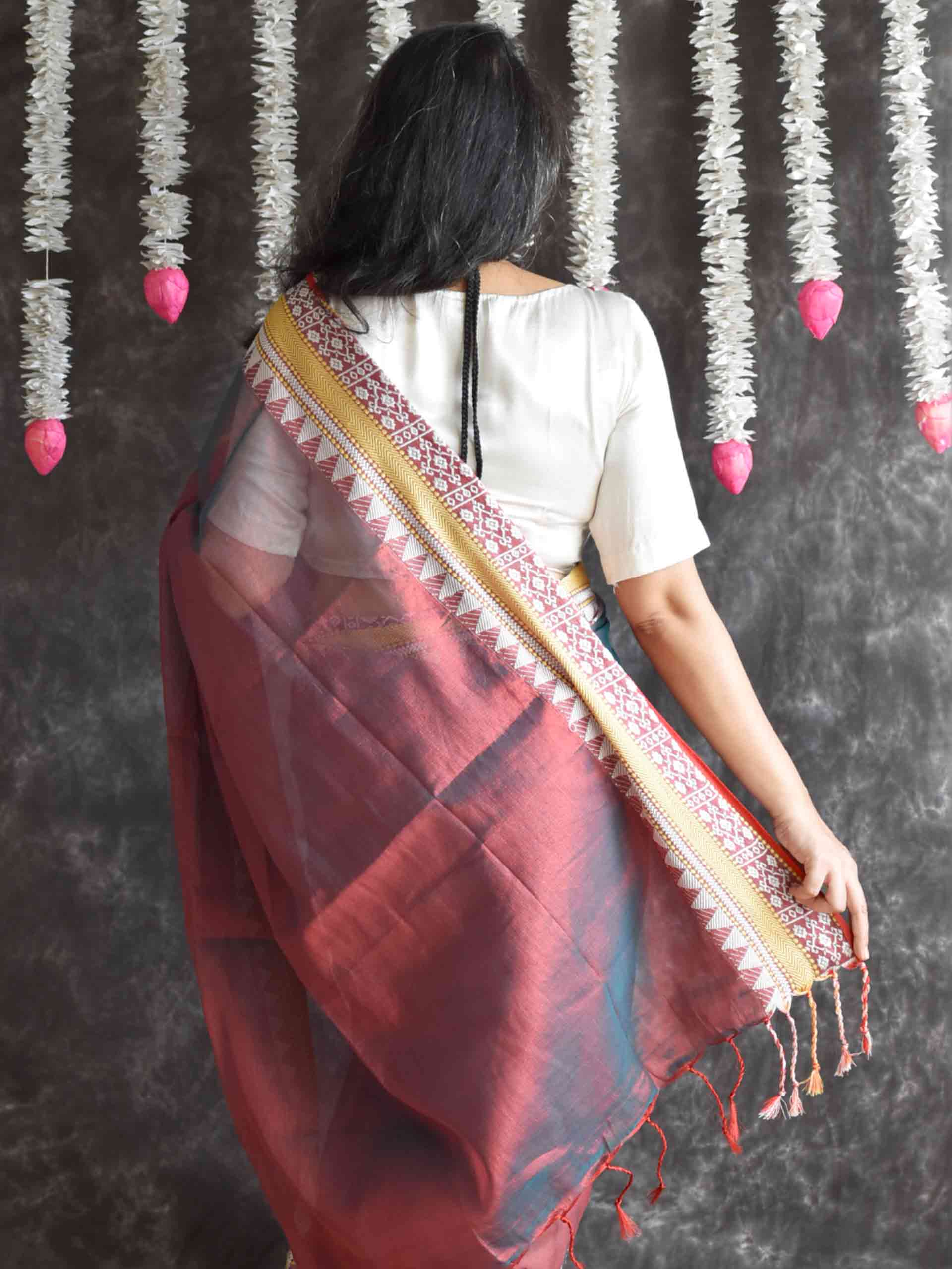 Moon melt - Jacquard Tissue Saree