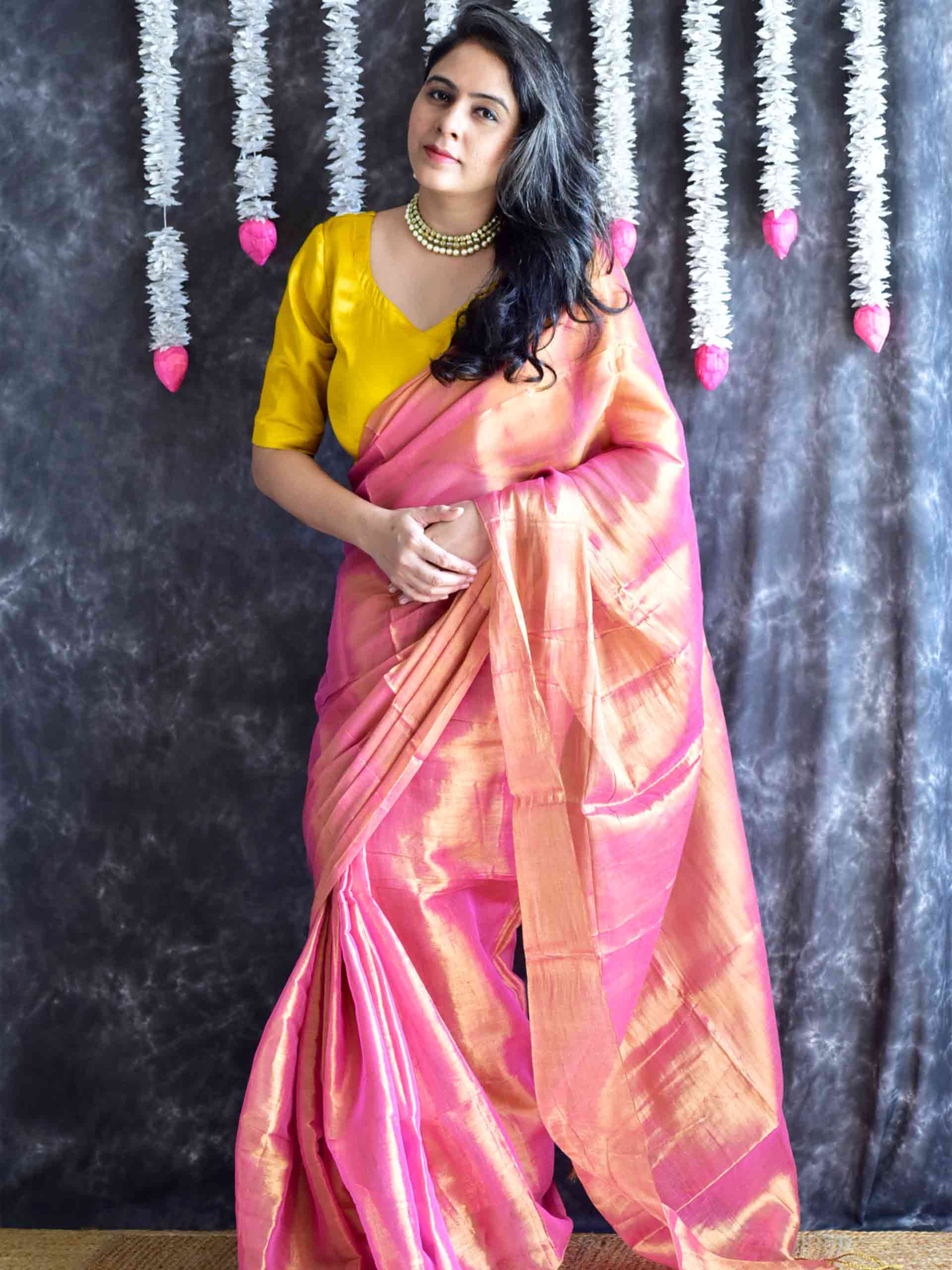 Suhaana - Tissue Saree