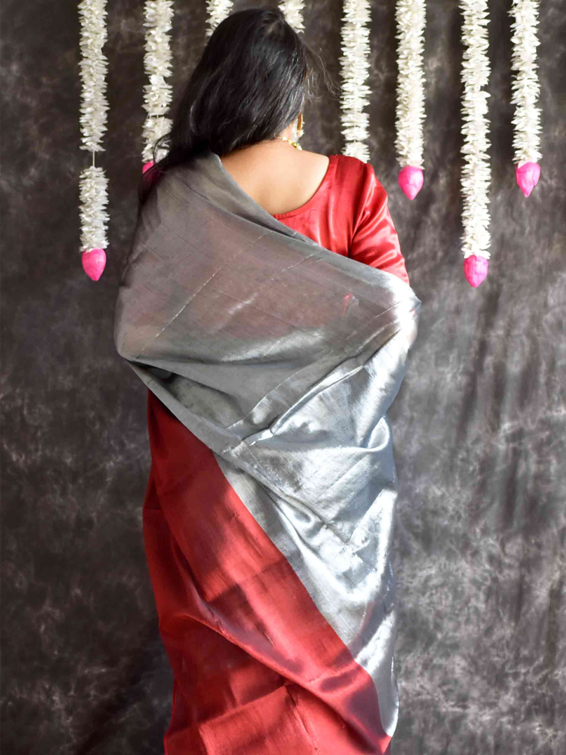 Ruby woo - Dual Shaded Tissue Saree