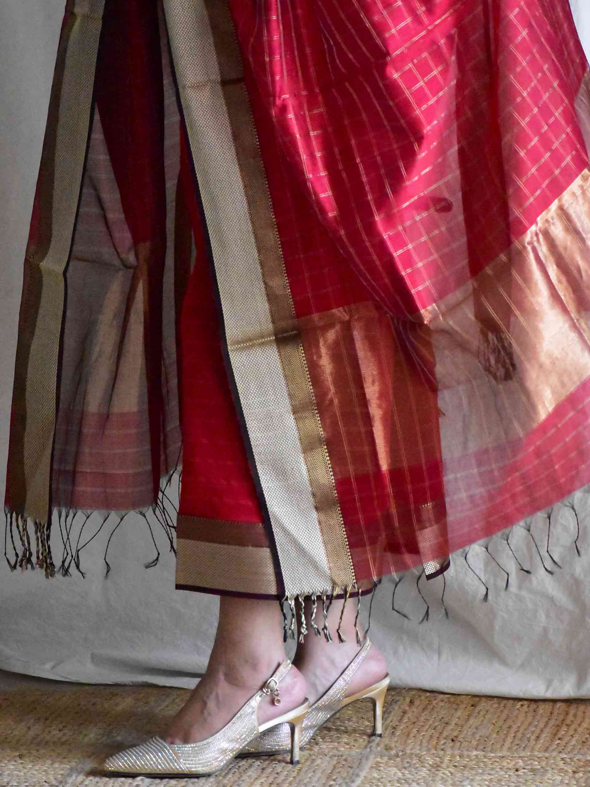 Guler - Handloom Maheshwari silk 2 pc suit set