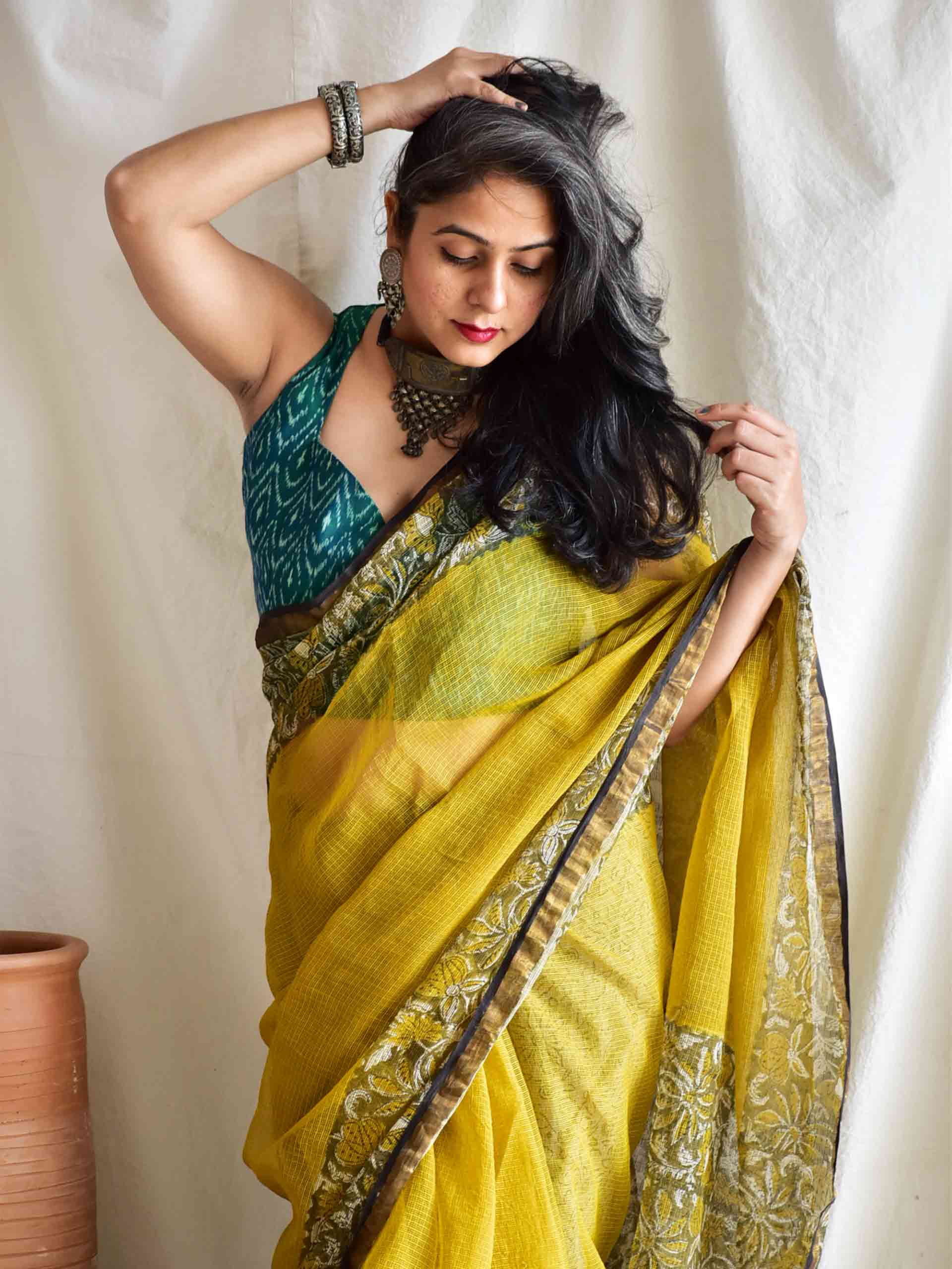 Pehli hawa - Dabu Kota Doria Saree
