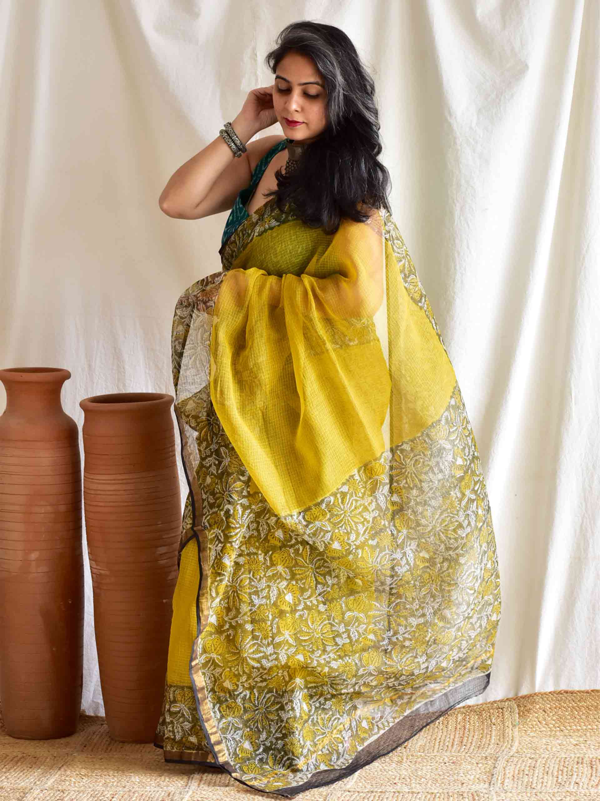 Pehli hawa - Dabu Kota Doria Saree