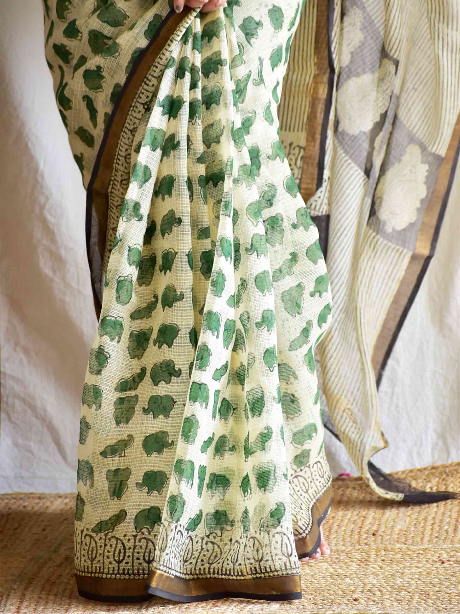 Elle - Dabu Kota Doria Saree