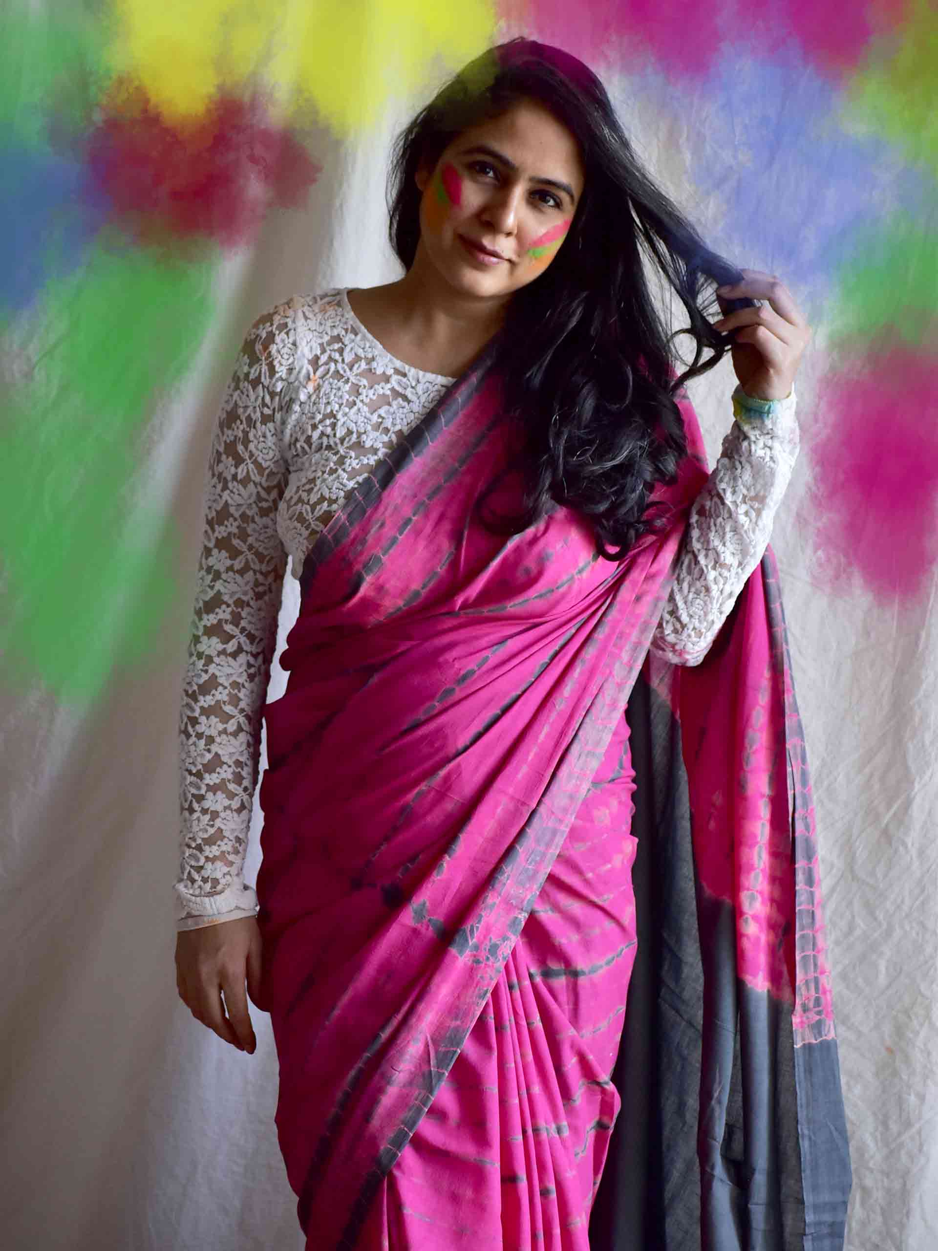 Greycious - mul tie and dye saree