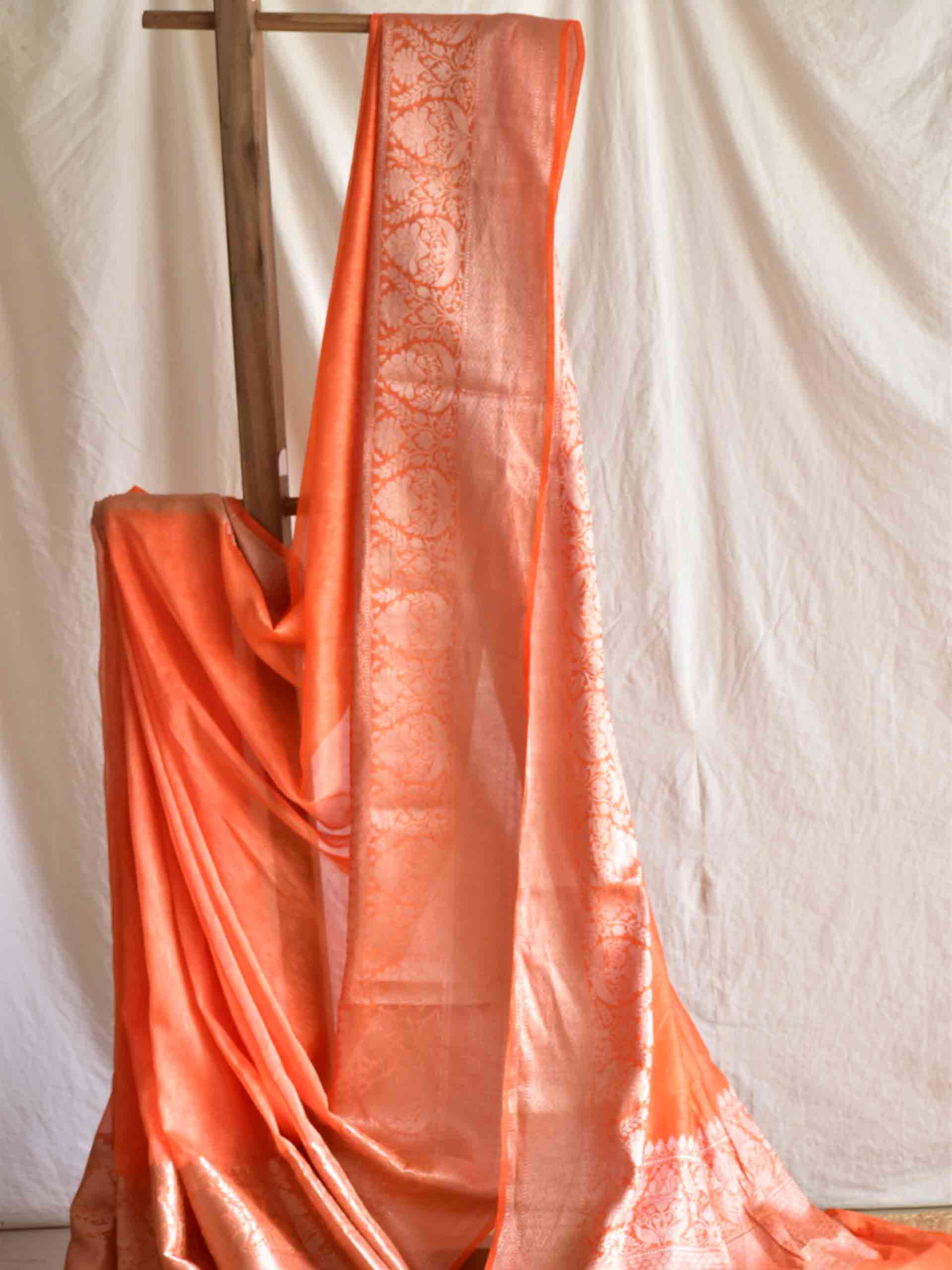 UD005 - Linen silk saree