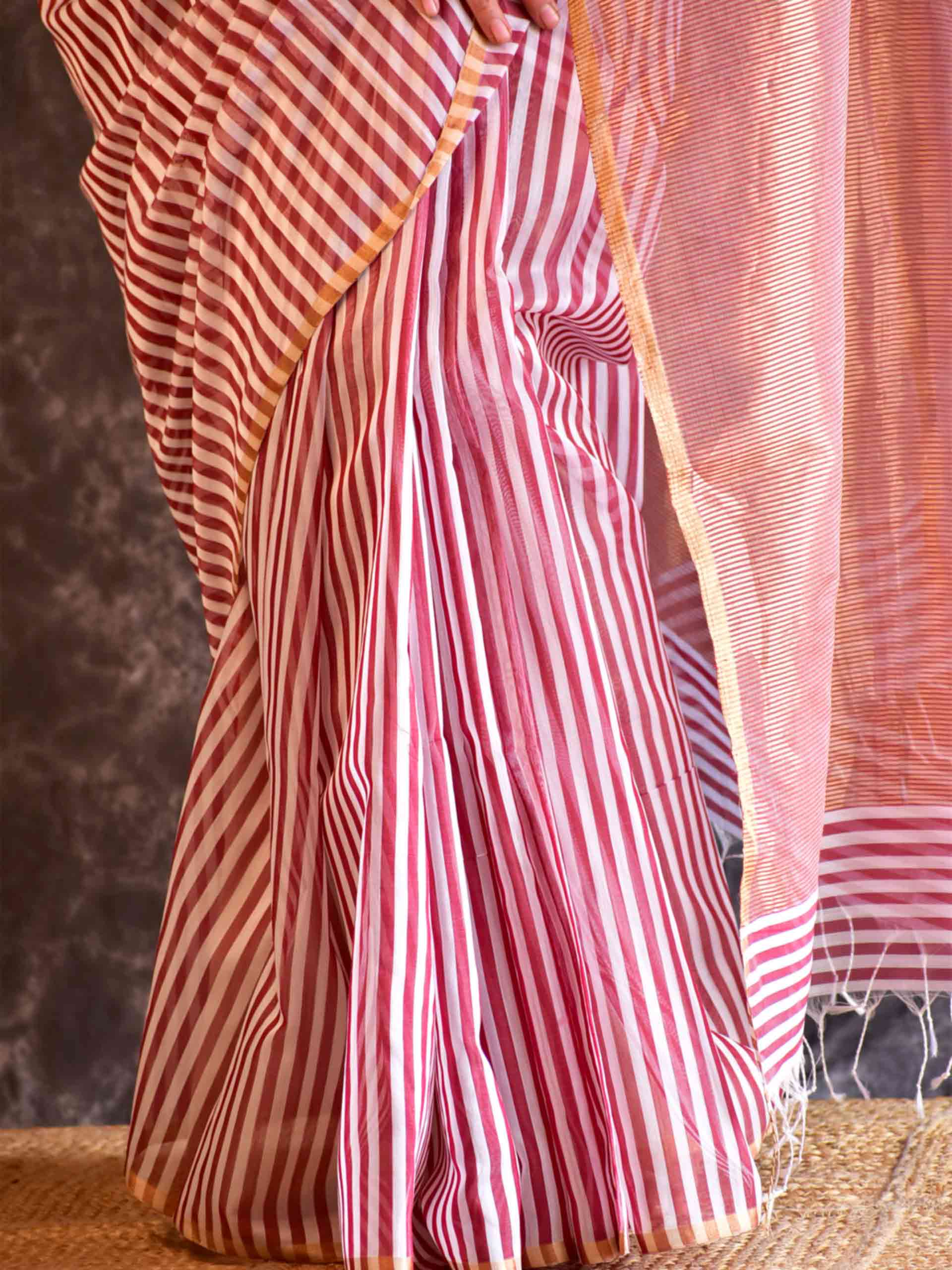 Rekhaye - Maheshwari Handloom Silk Saree