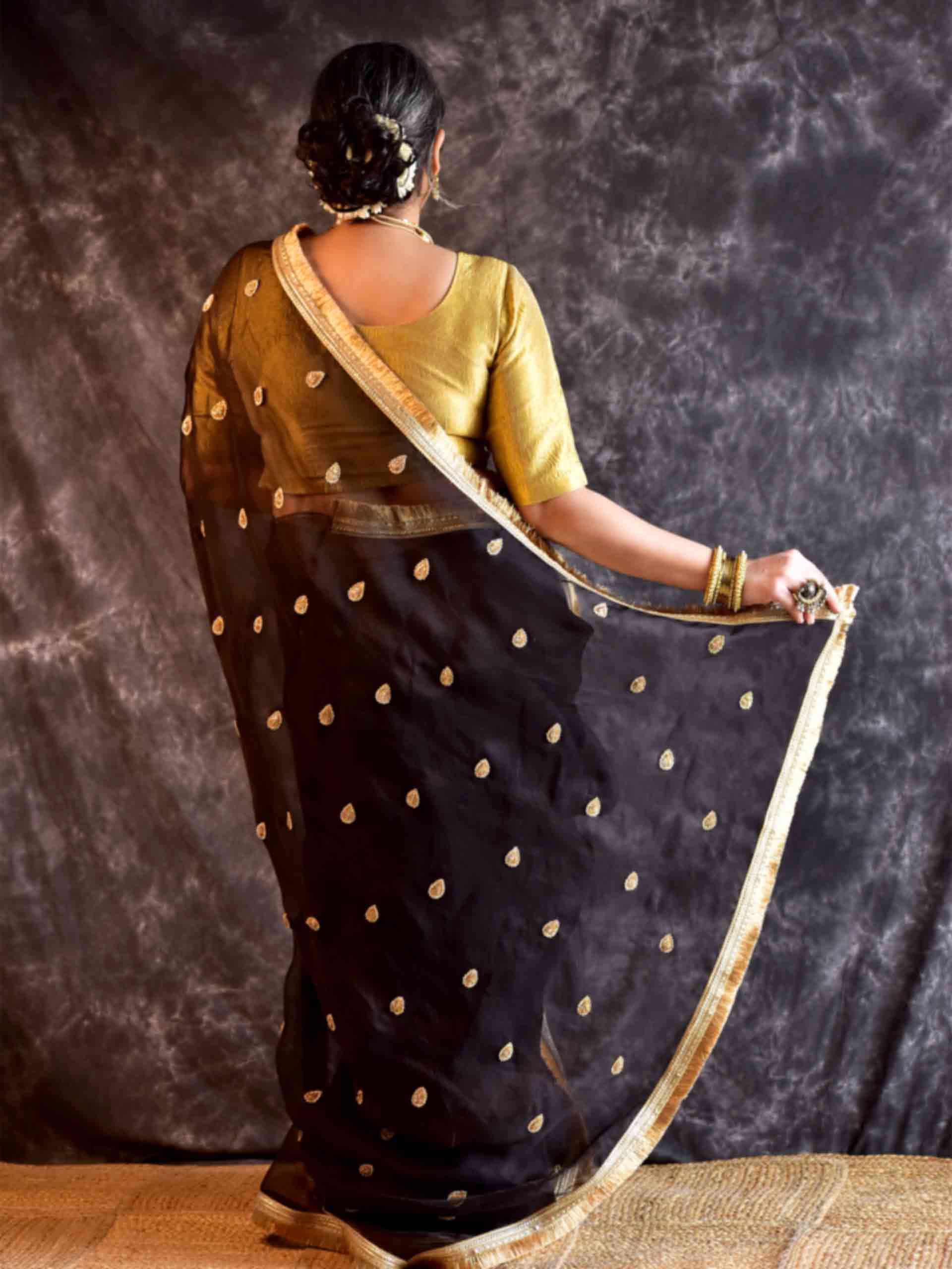 Zarafsha- Organza Silk saree