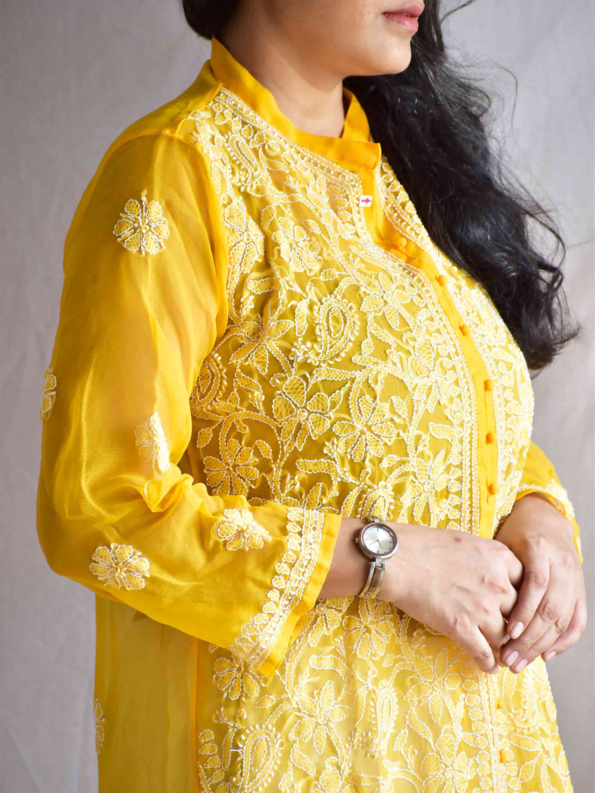 Saanvi - Chikankari Kurti