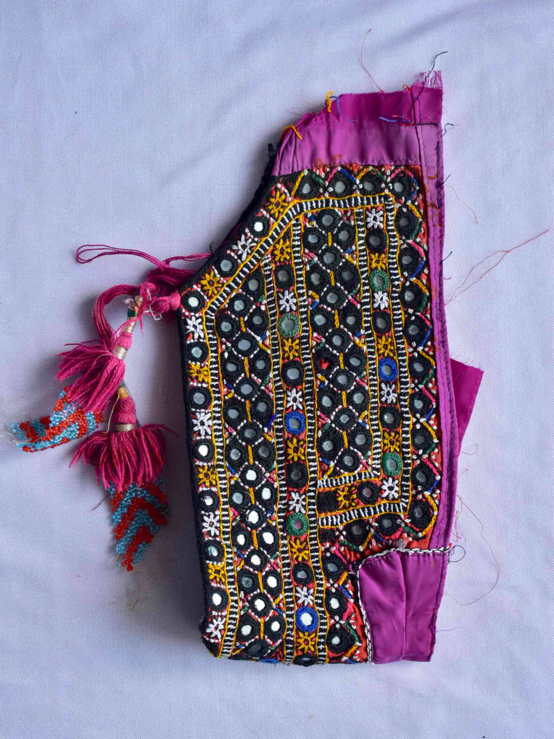 047 Vintage Mirror work Front Dress Patch 15*10