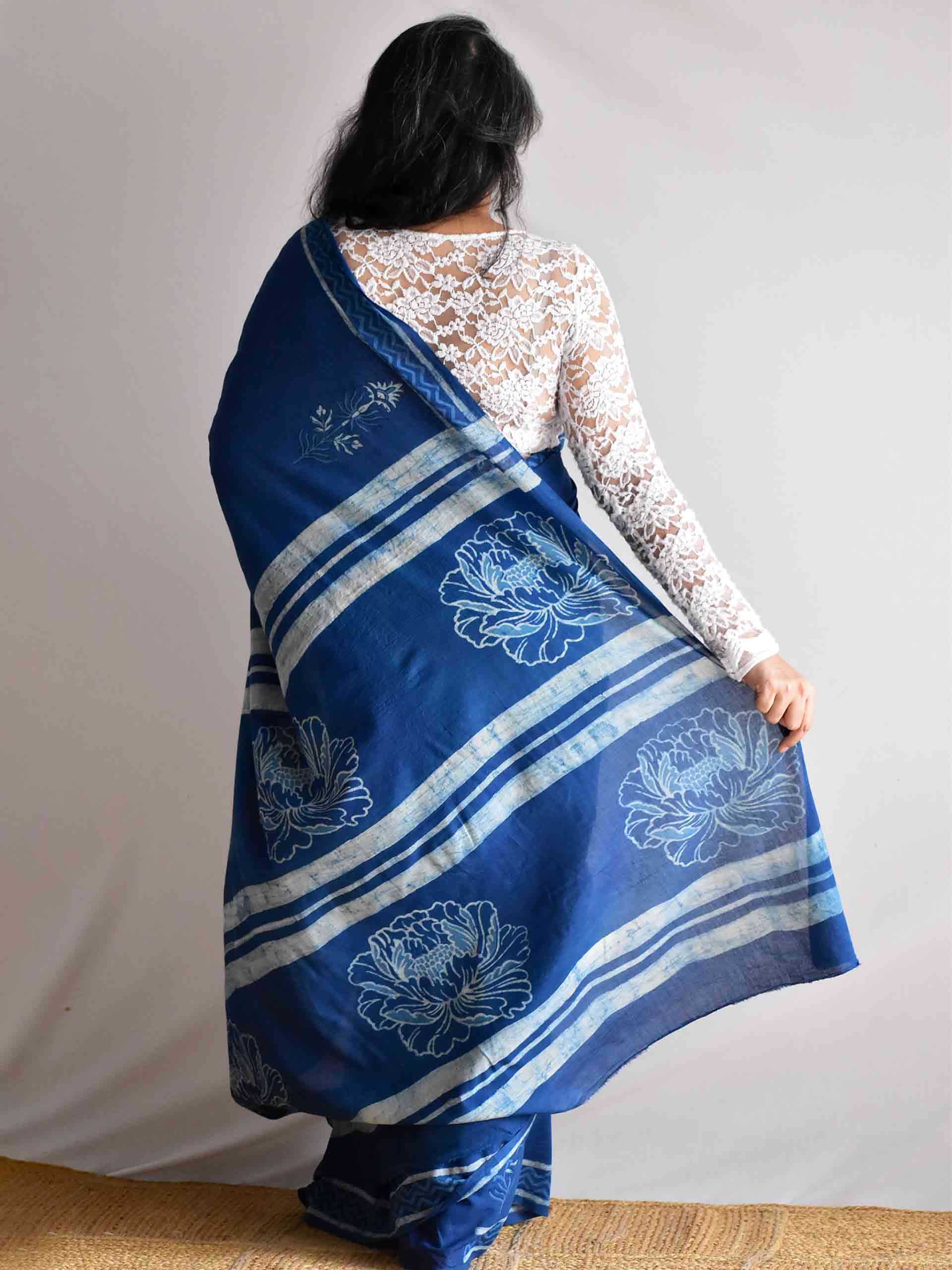 Ruhaniyat Indigo mul cotton saree