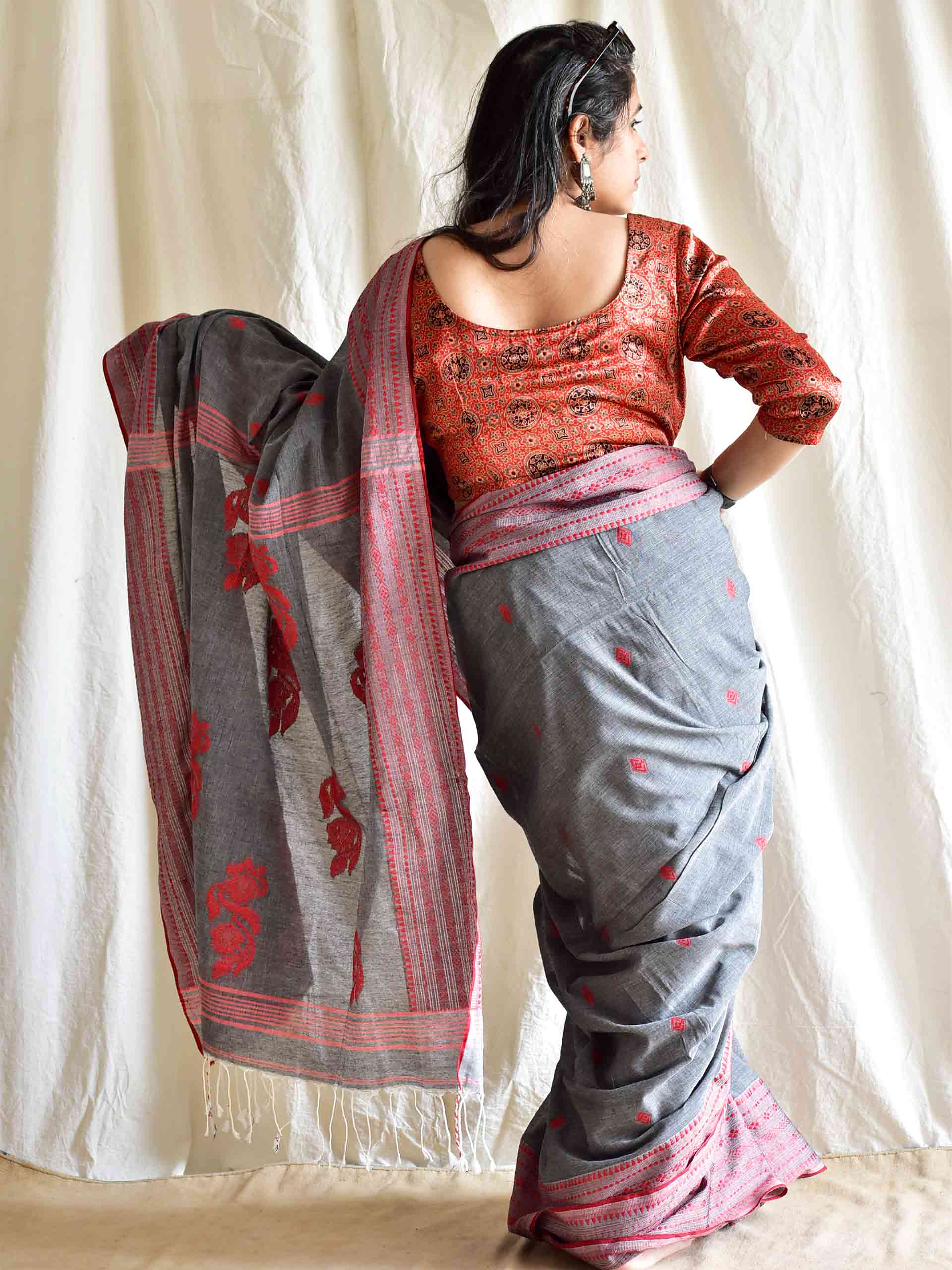 Ghata - Jacquard mul cotton saree