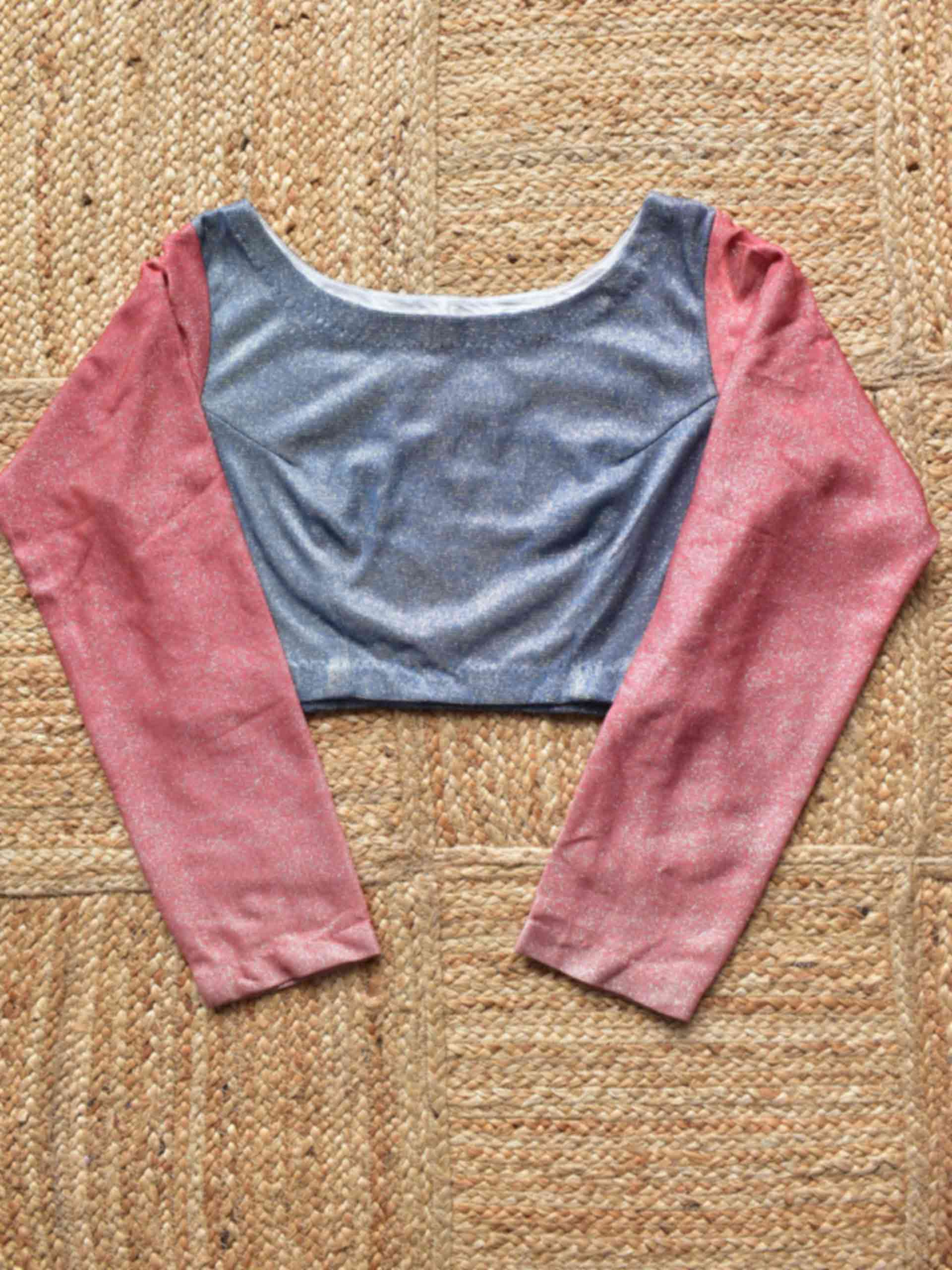 Sample 015 - Stretchable shimmer blouse