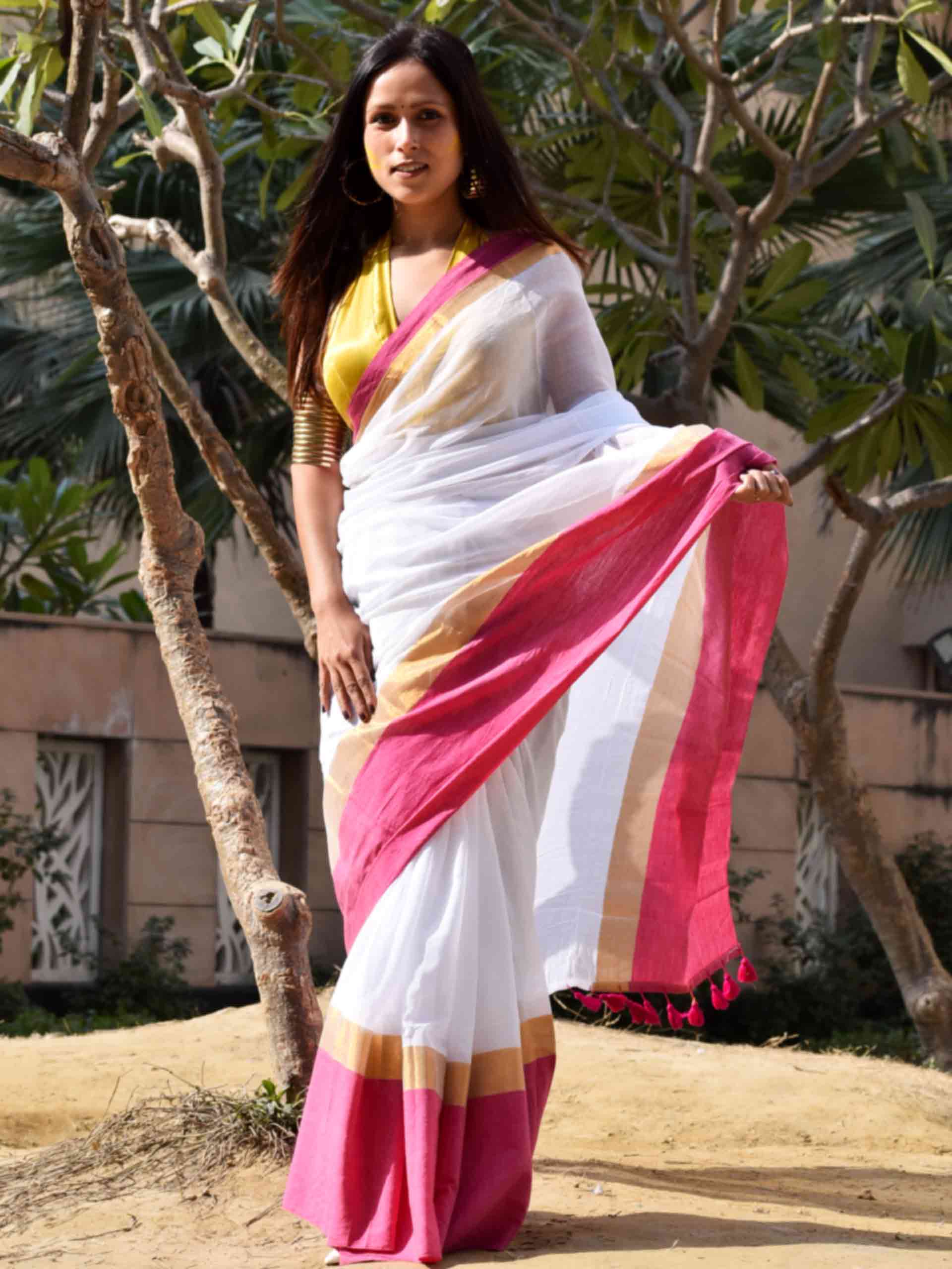 Laali - mul cotton saree