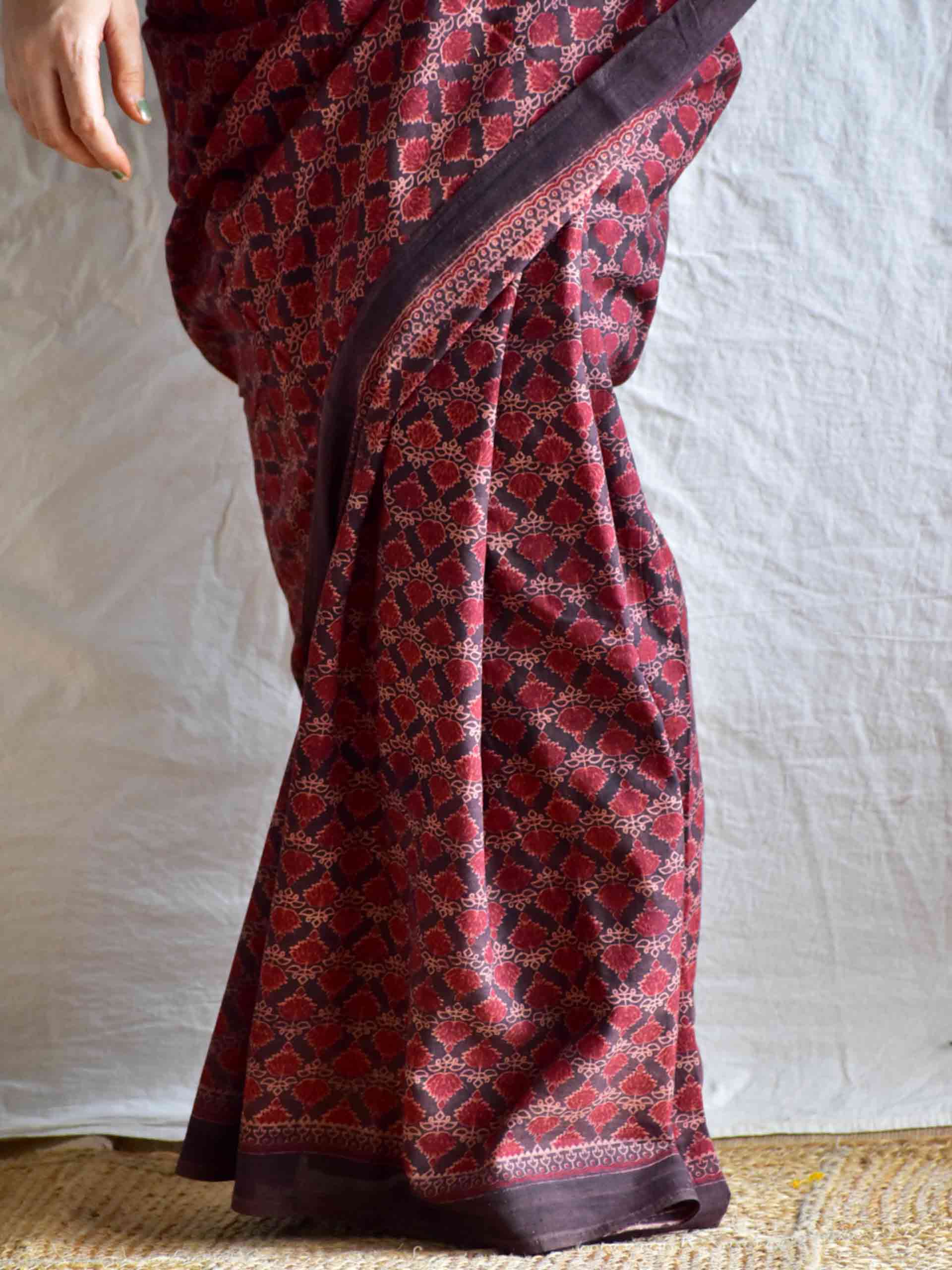 Vastramaya Dabu mul cotton saree