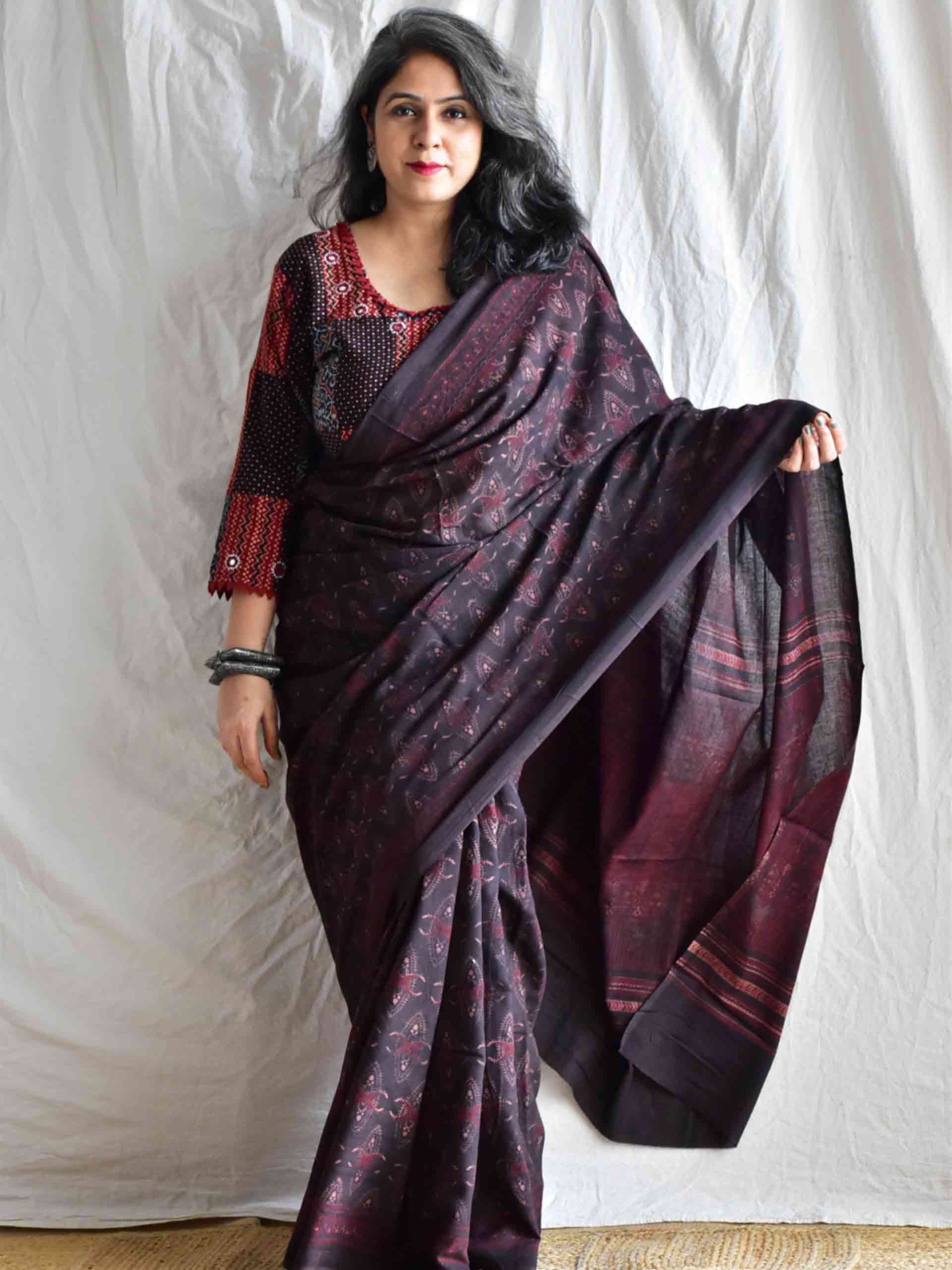 Agira Dabu mul cotton saree