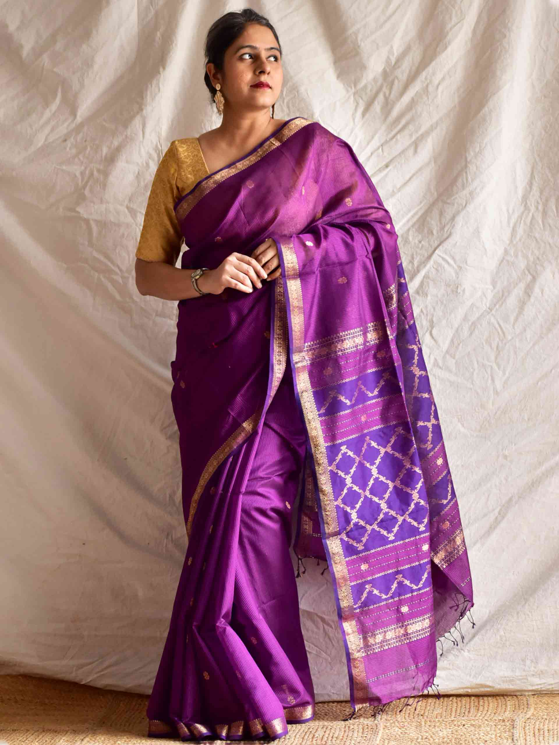 Raahi - Maheshwari Handloom Silk Saree