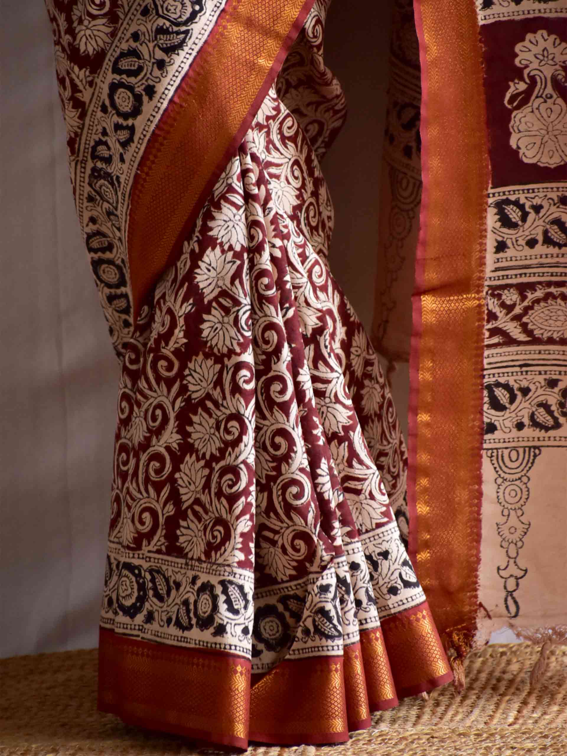Khathai - kalamkari printed Bangalore Silk nizam border saree