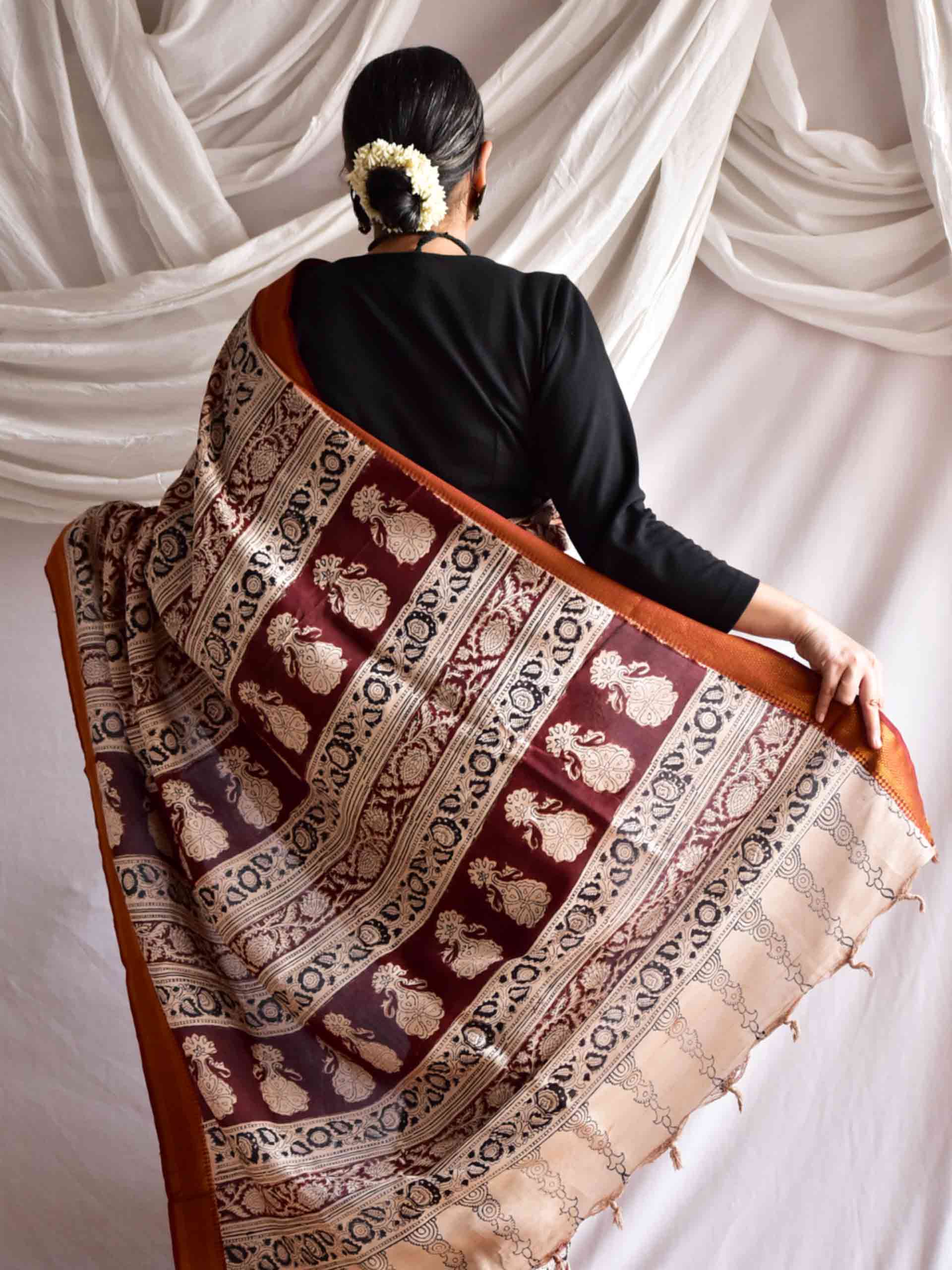 Khathai - kalamkari printed Bangalore Silk nizam border saree