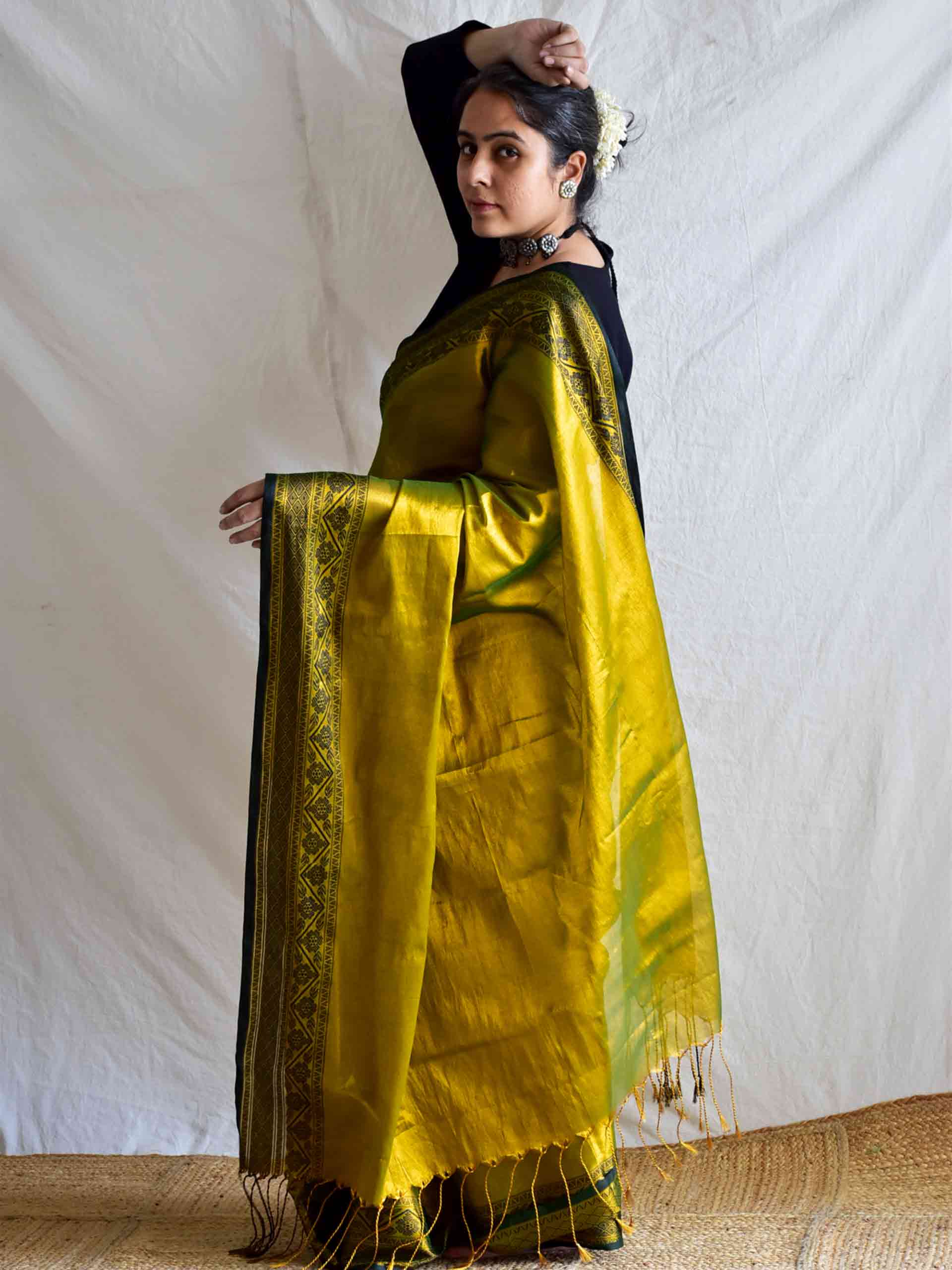 Khwaabeeda - Tissue Saree