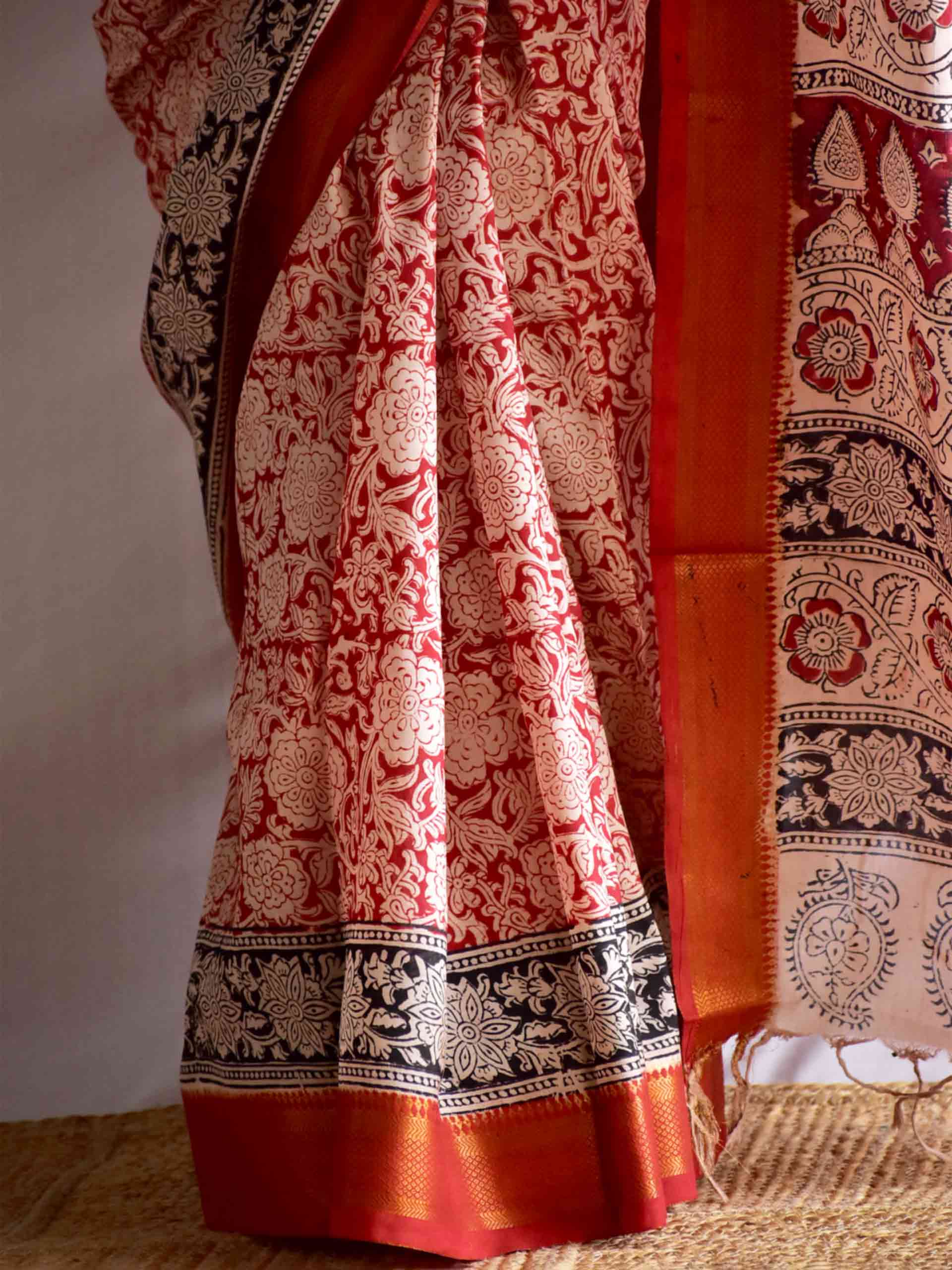 Rukhsaar - kalamkari printed Bangalore Silk nizam border saree