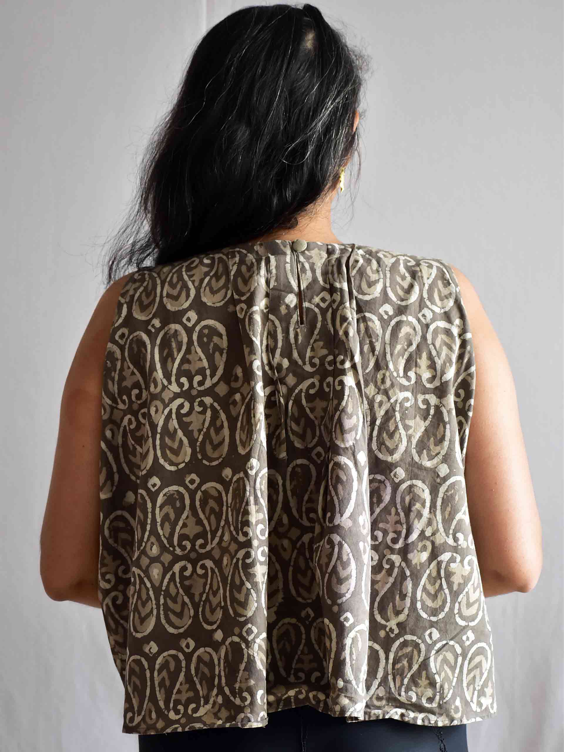 Sample 029 - Dabu Cotton Top