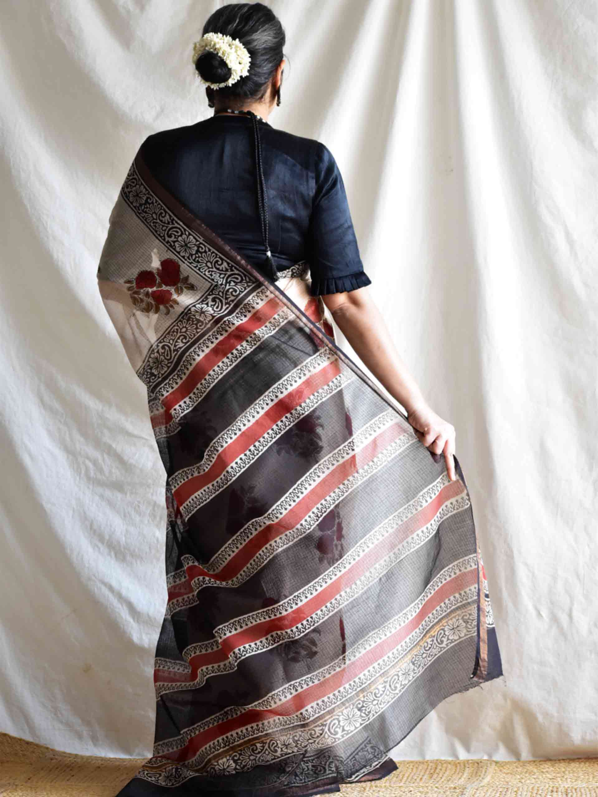Guldasta - Dabu Kota Doria Saree