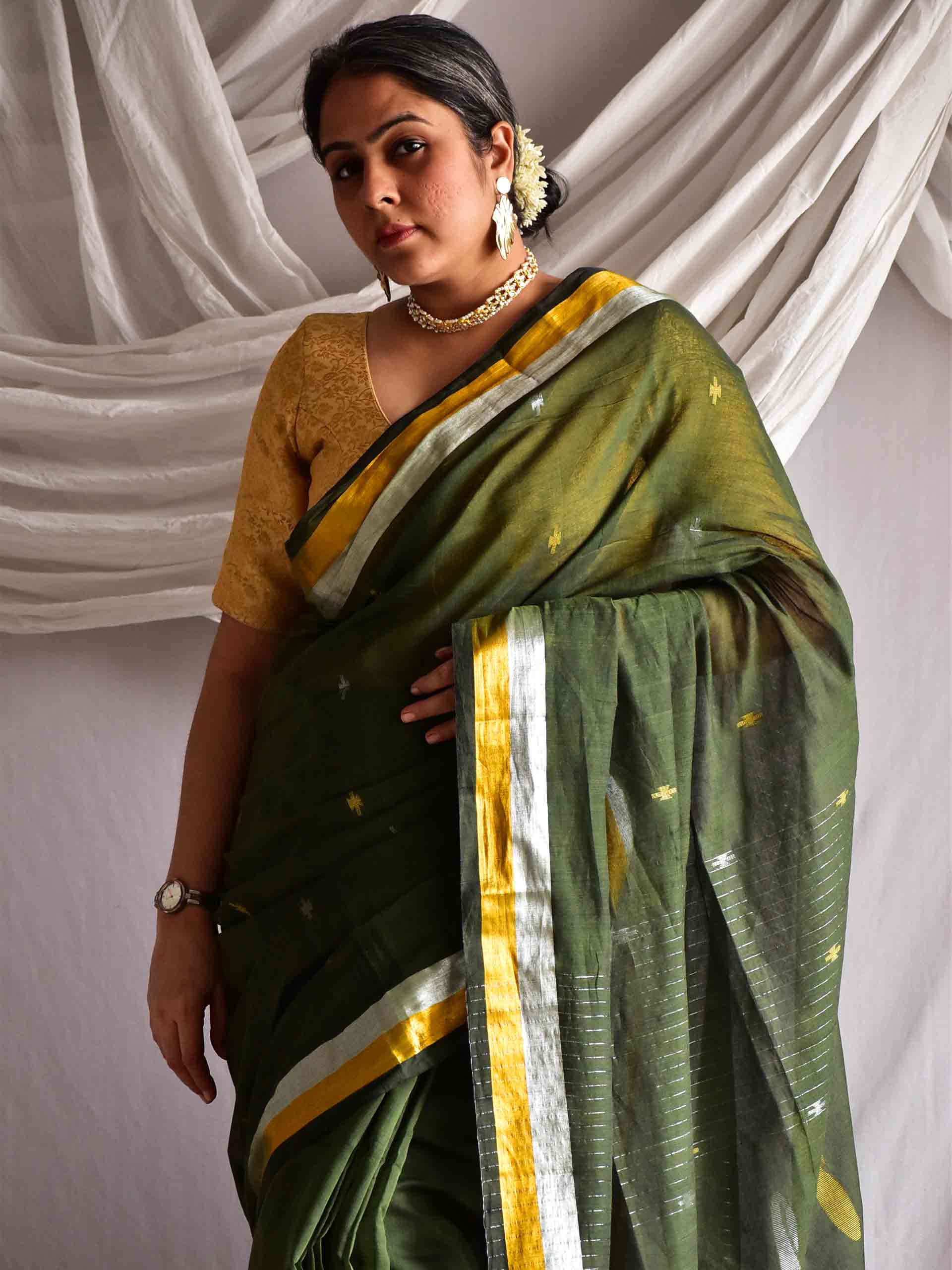Dedaar - Jacquard Mul Saree