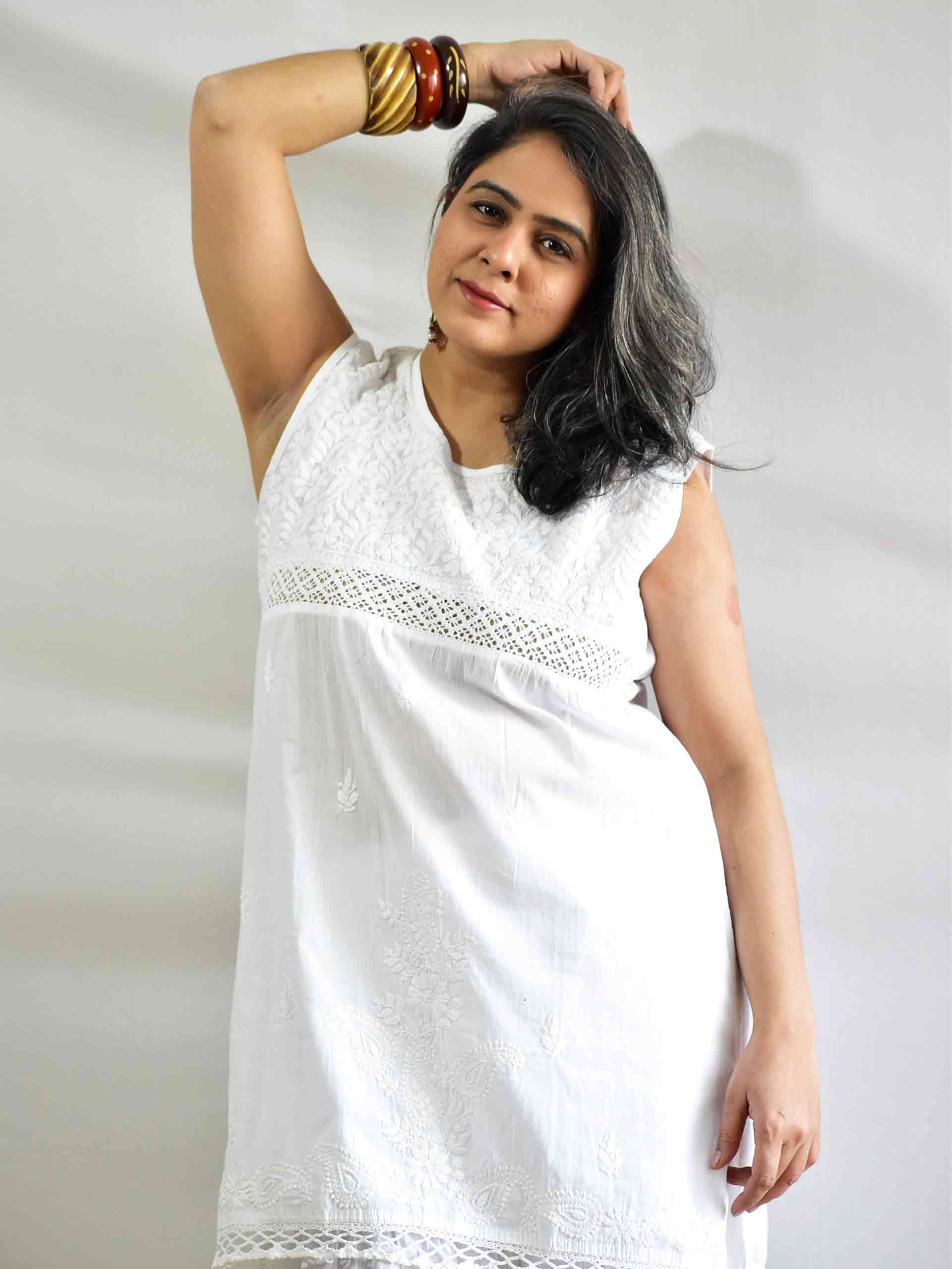 Anika - Chikankari Kurti