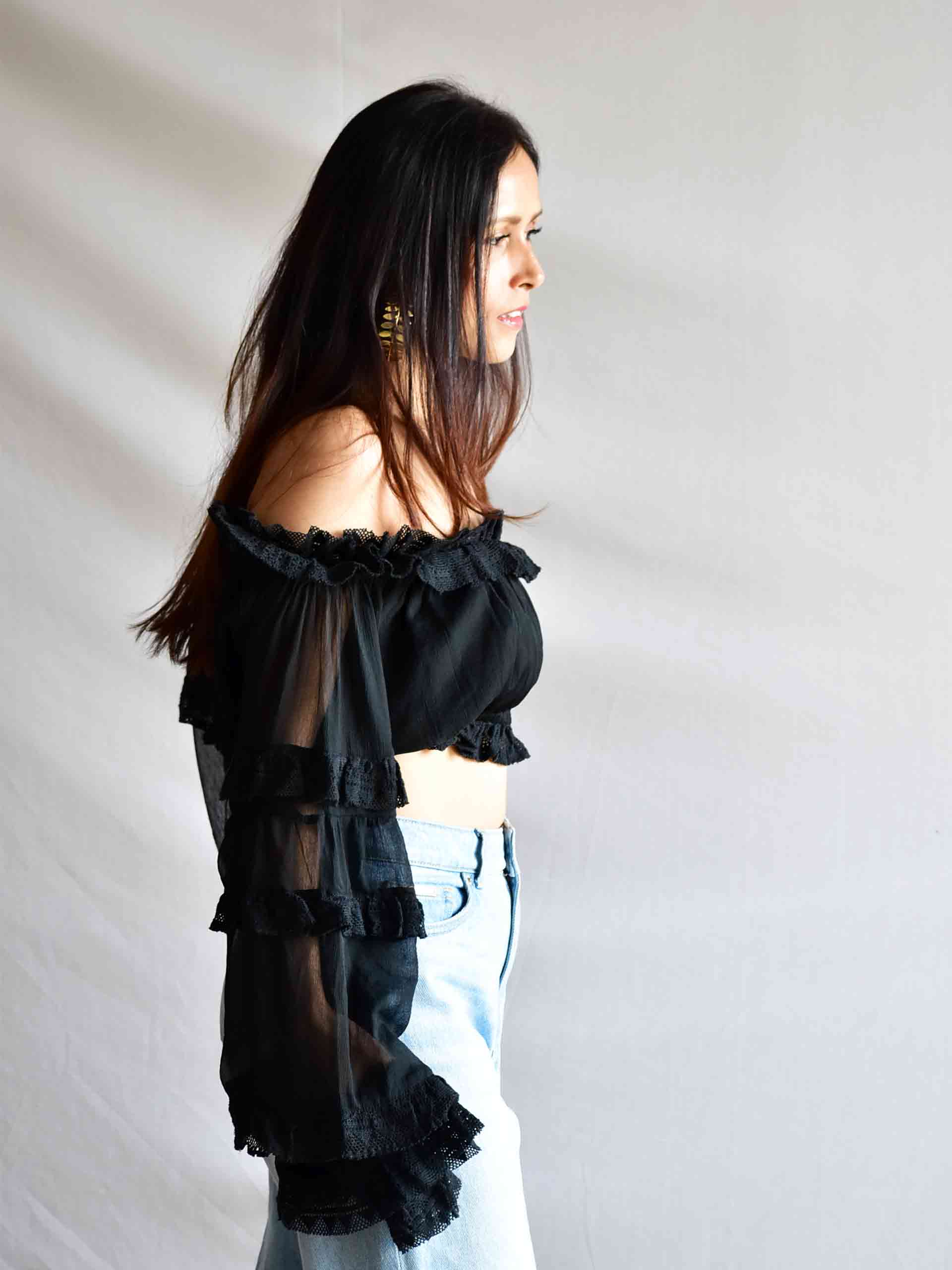 Raven - Off Shoulder Frill Top