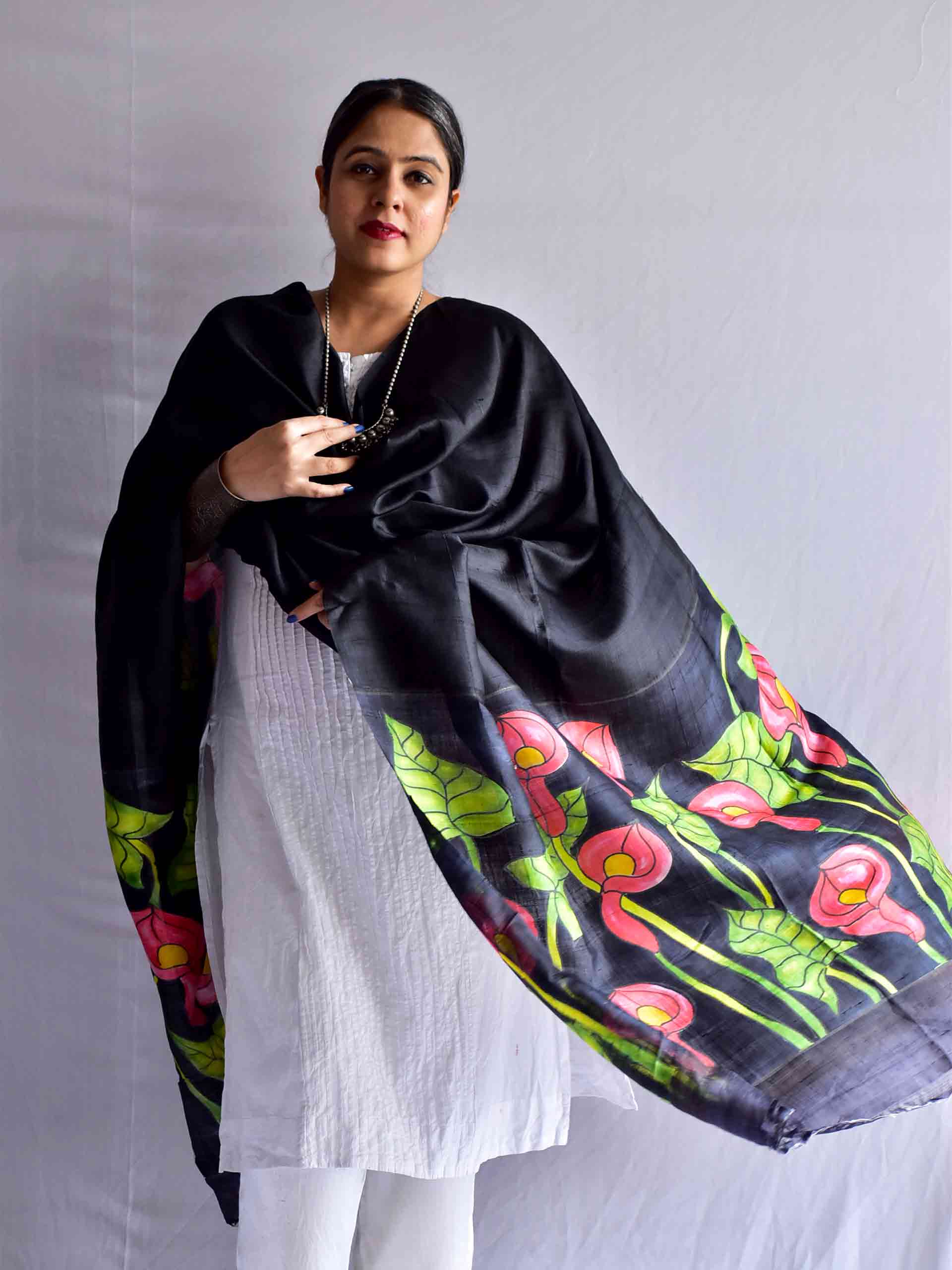 Flora - Hand painted mulberry silk Dupatta