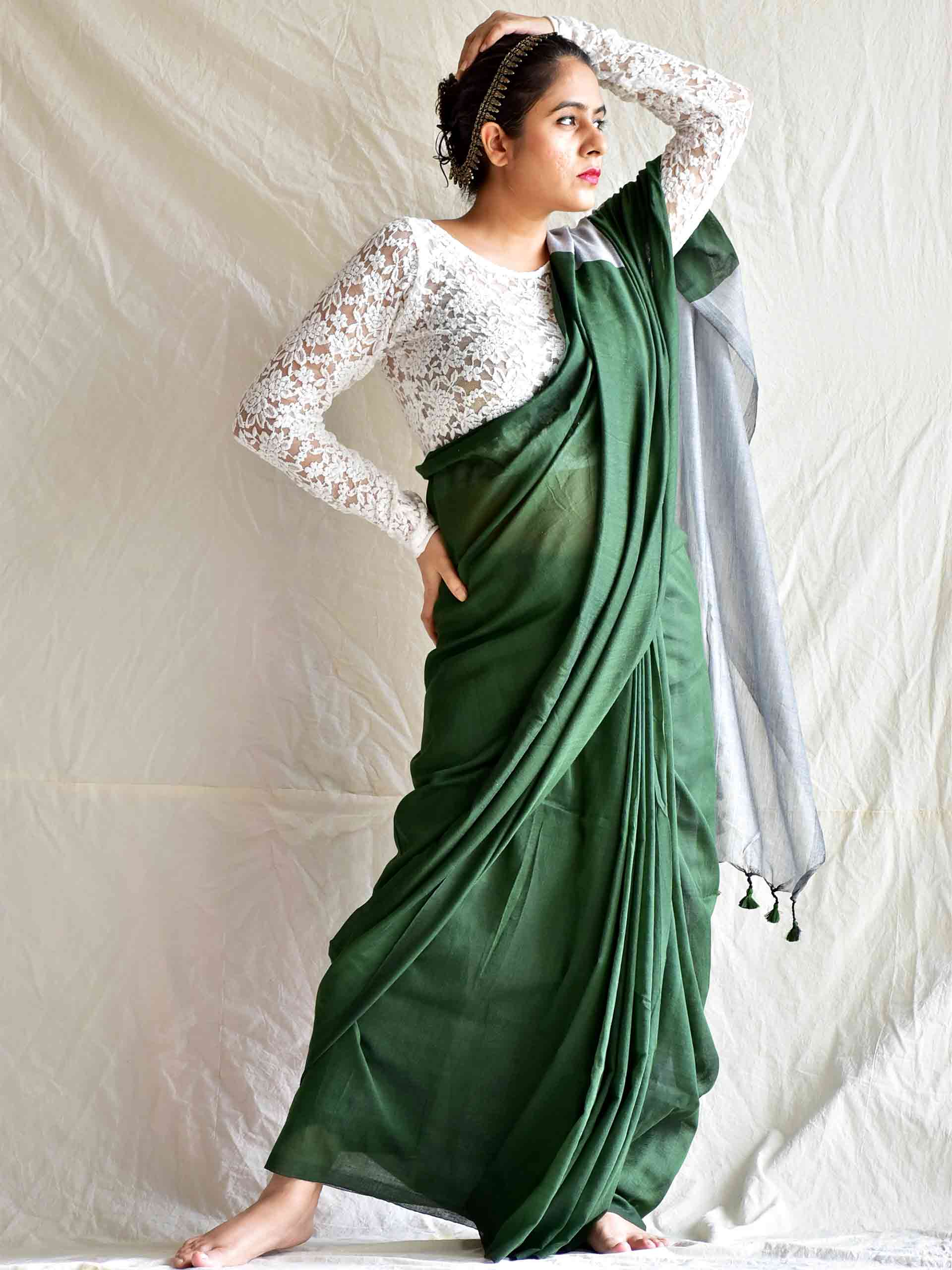 Dual shaded mul cotton saree
