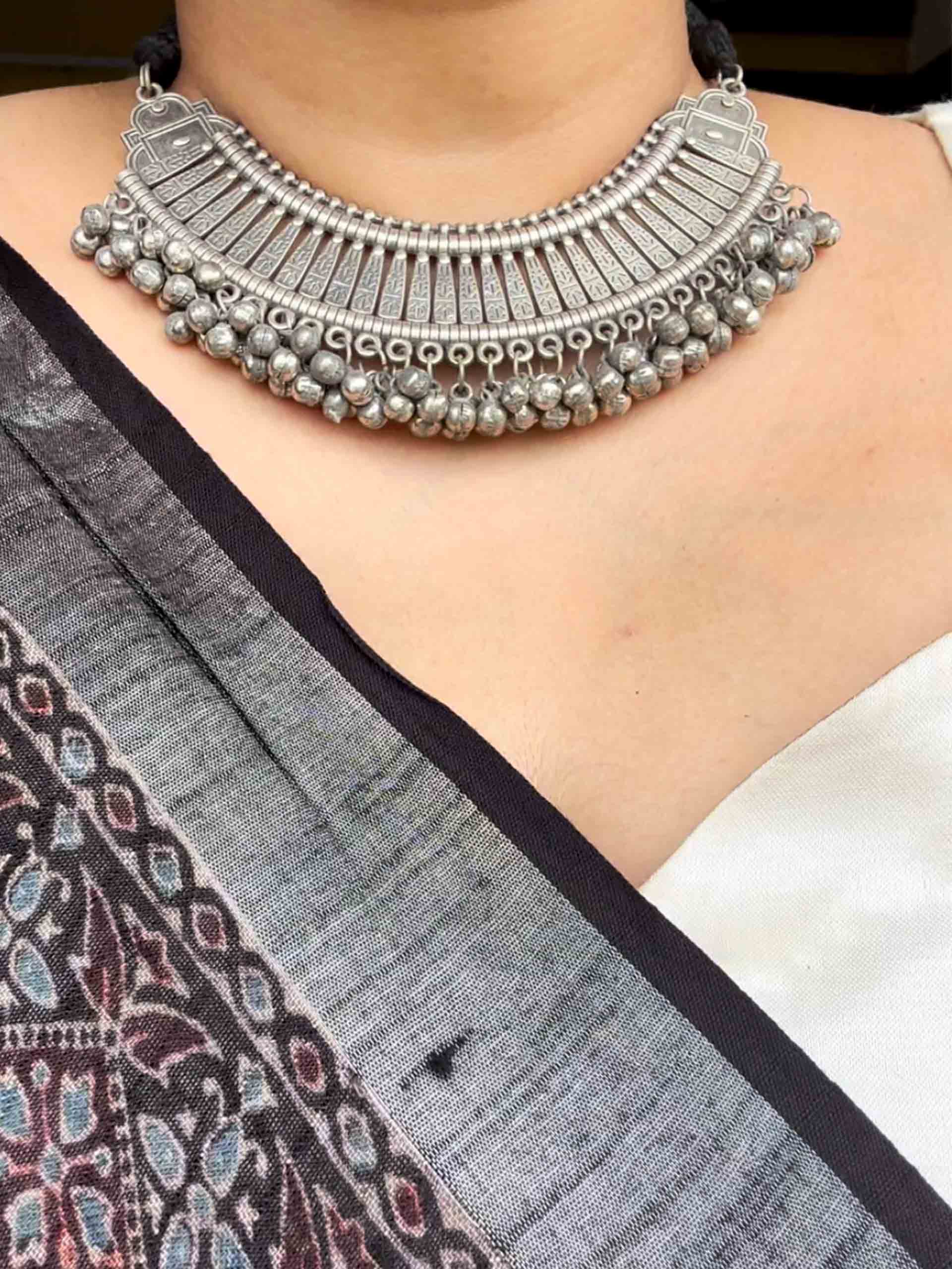 Ghoomar - necklace